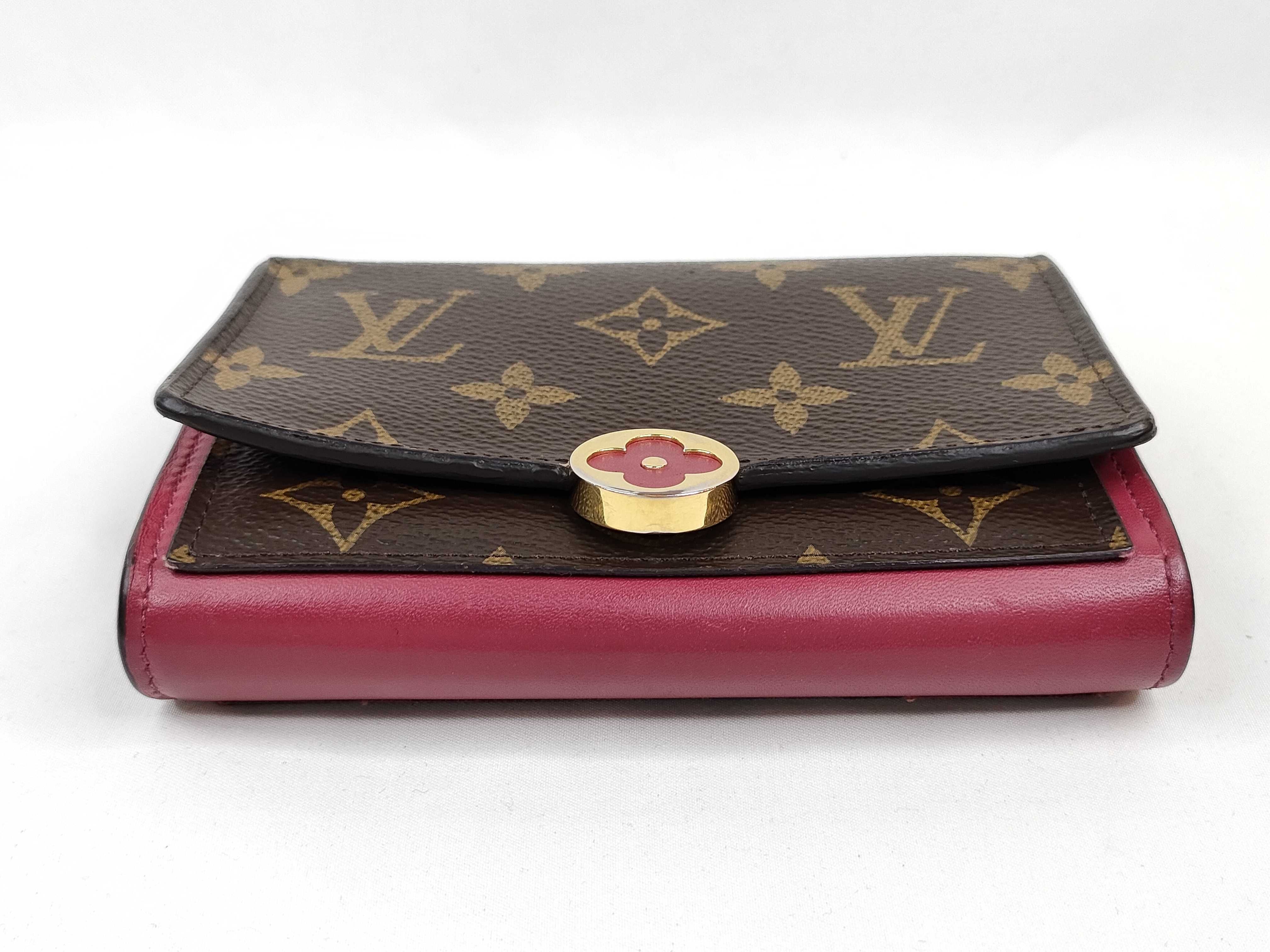 Monogram LV Flora Compact Folding Wallet — view 4