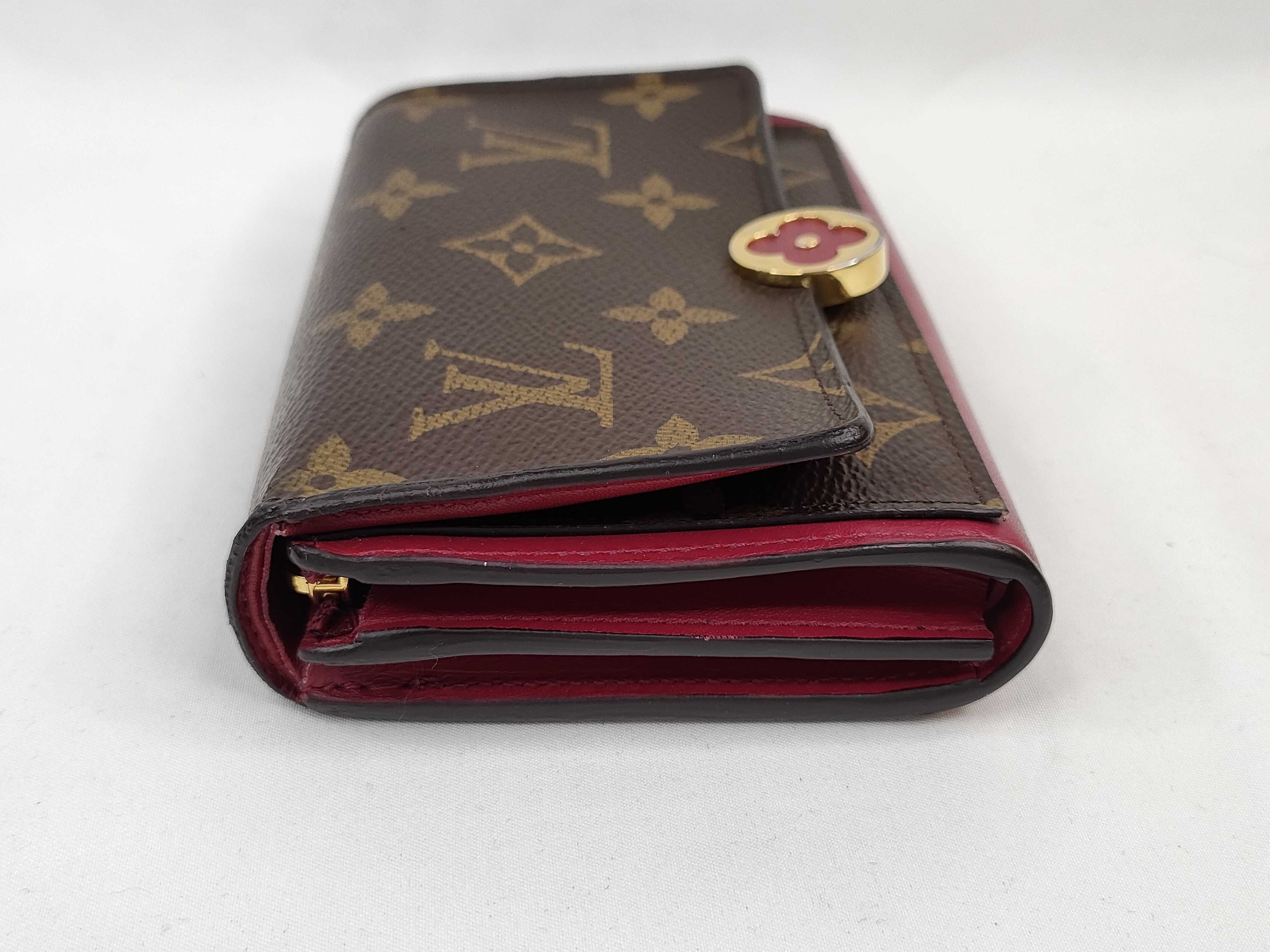 Monogram LV Flora Compact Folding Wallet — view 5