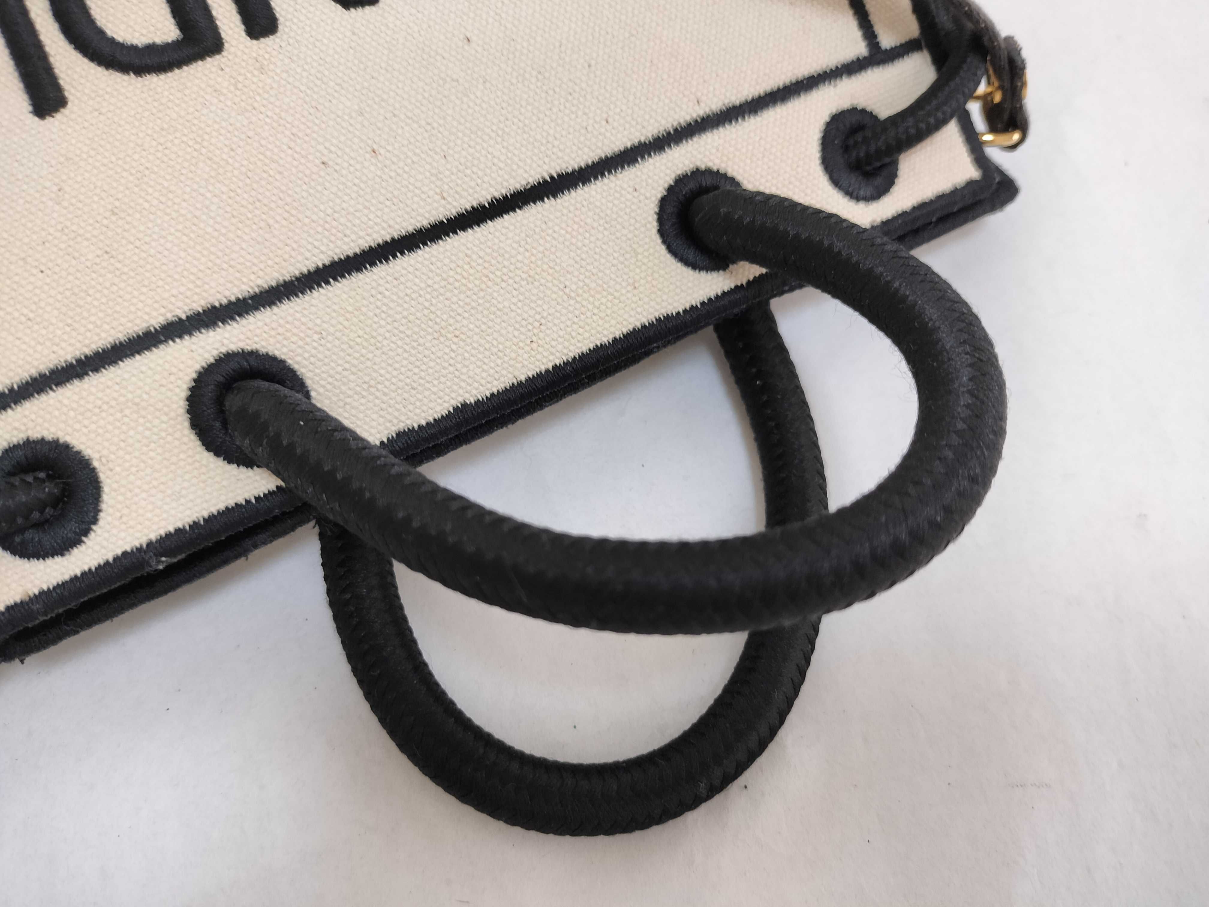 handbag 8BH380 with strap — view 3