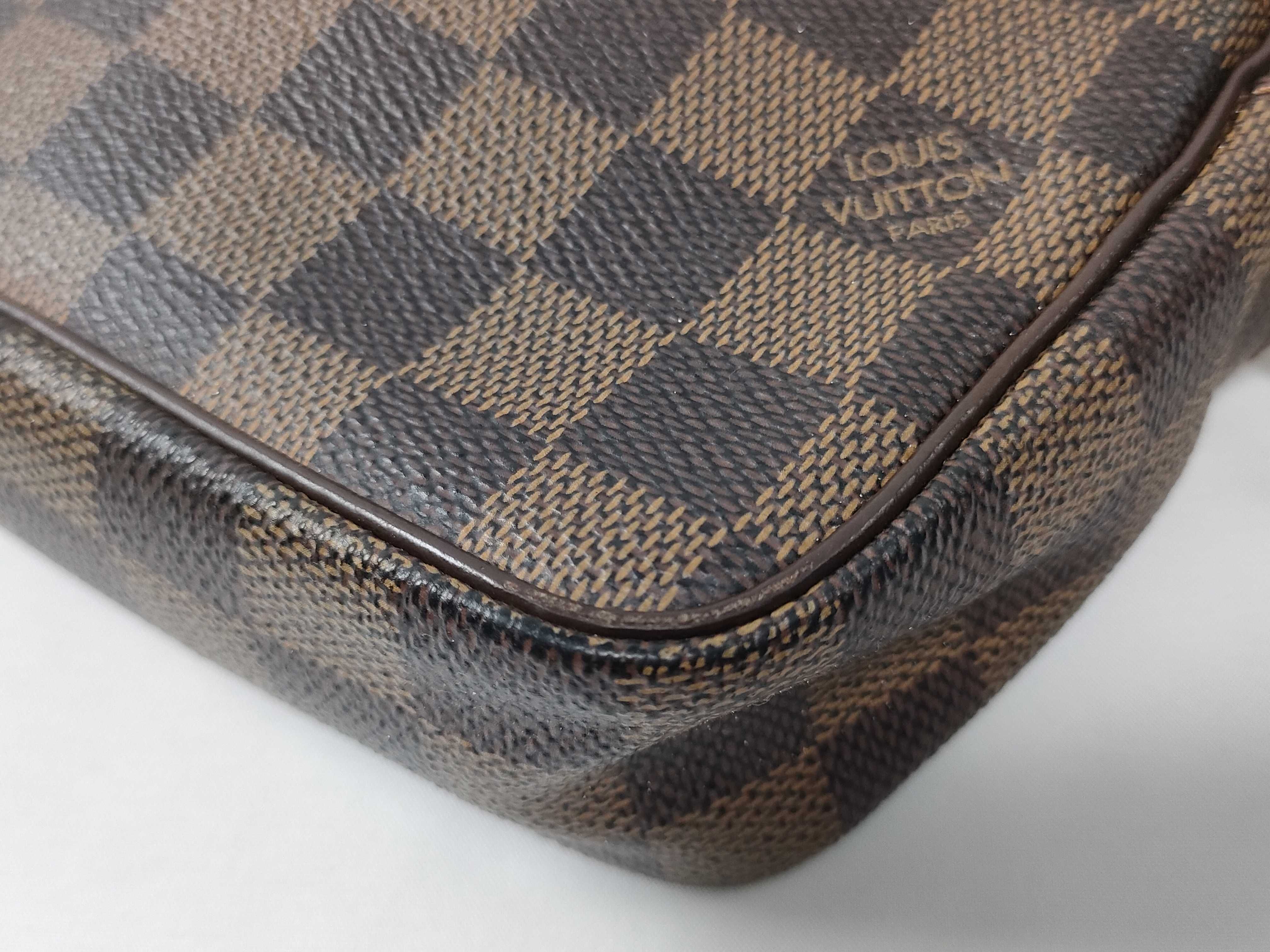 Damier Pochette Bi-fold Macao N61739 TH1008 Second Bag — view 4