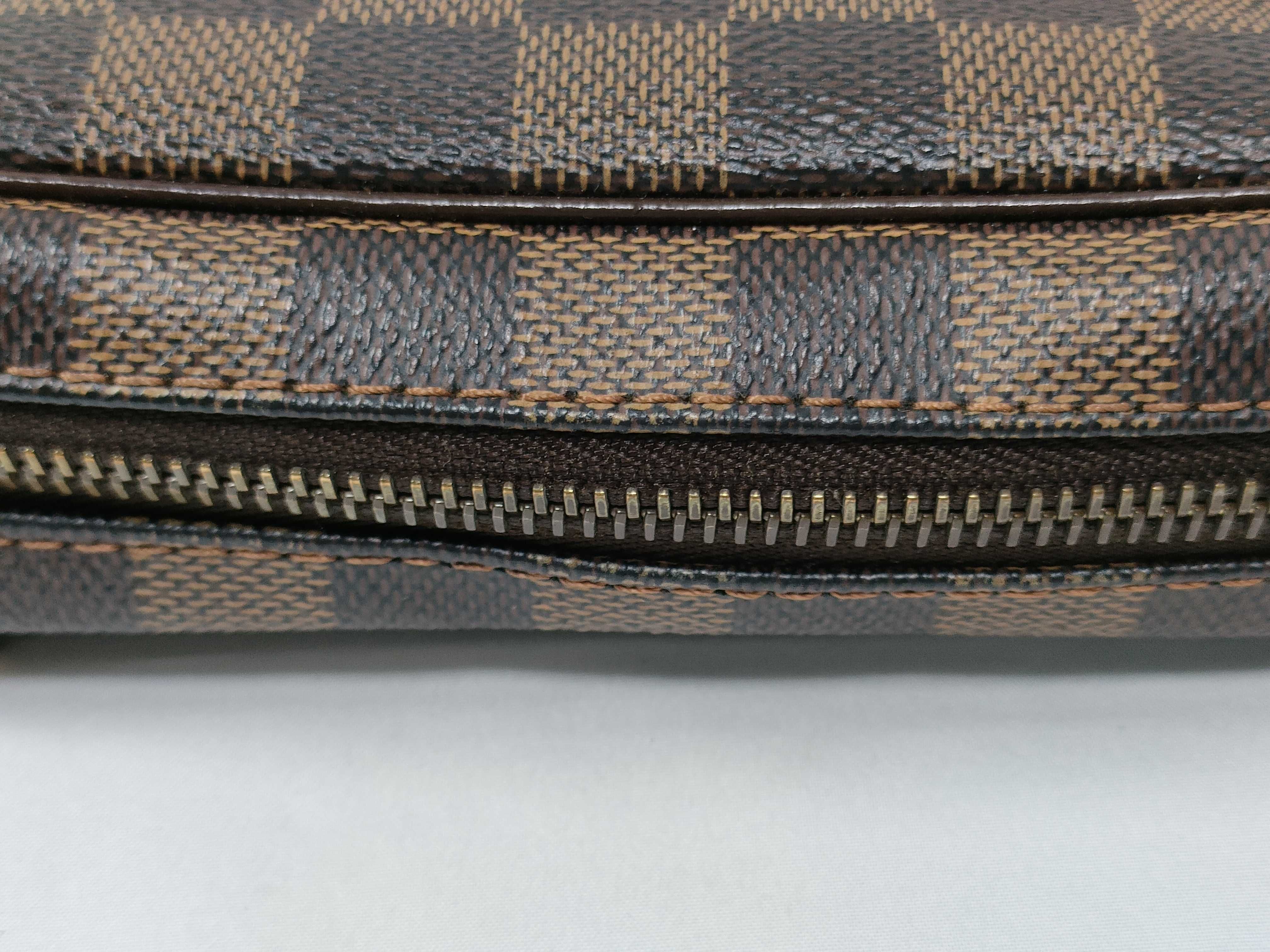 Damier Pochette Bi-fold Macao N61739 TH1008 Second Bag — view 9