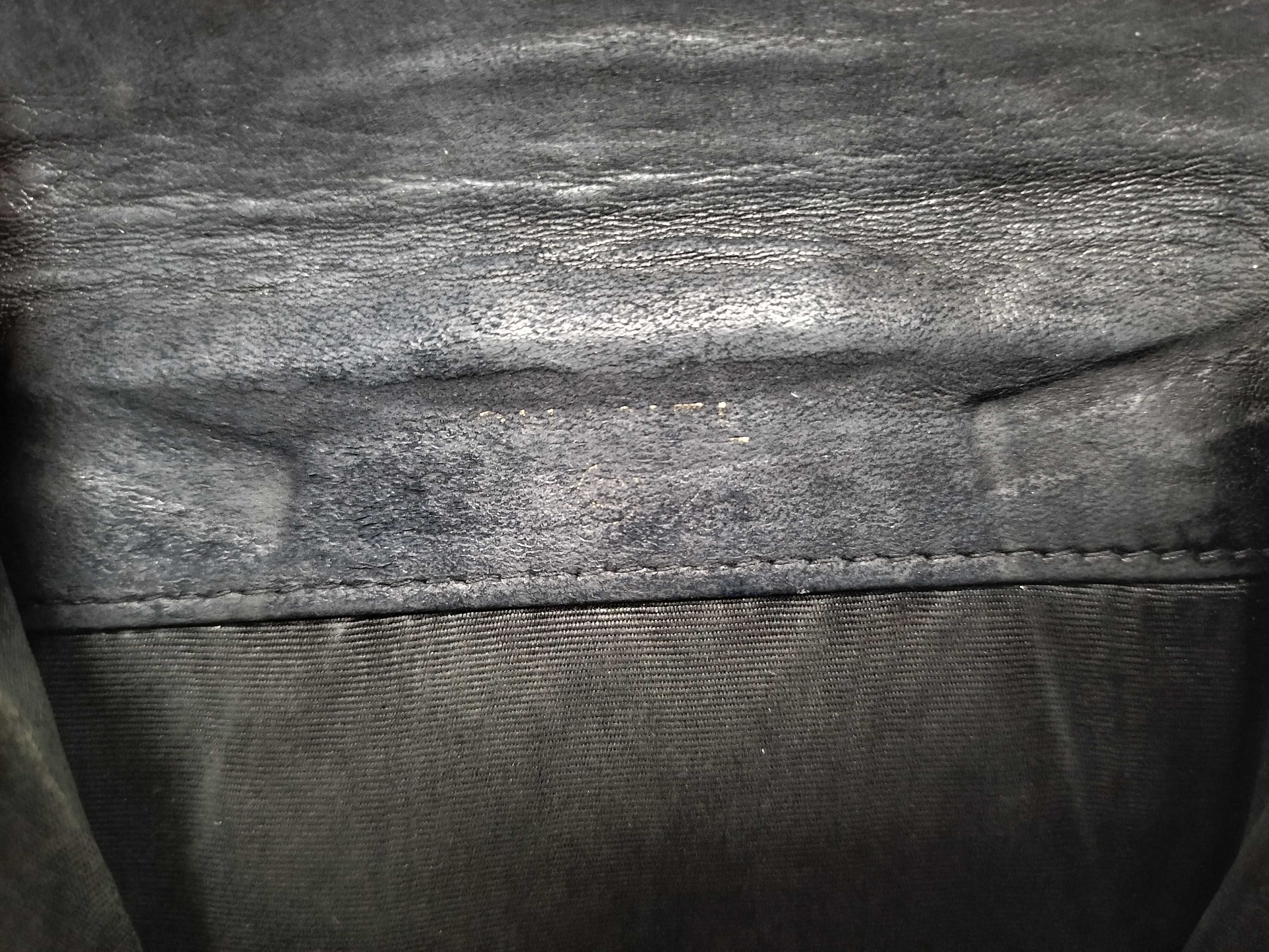 Caviar Skin Bi-fold Wallet — view 11