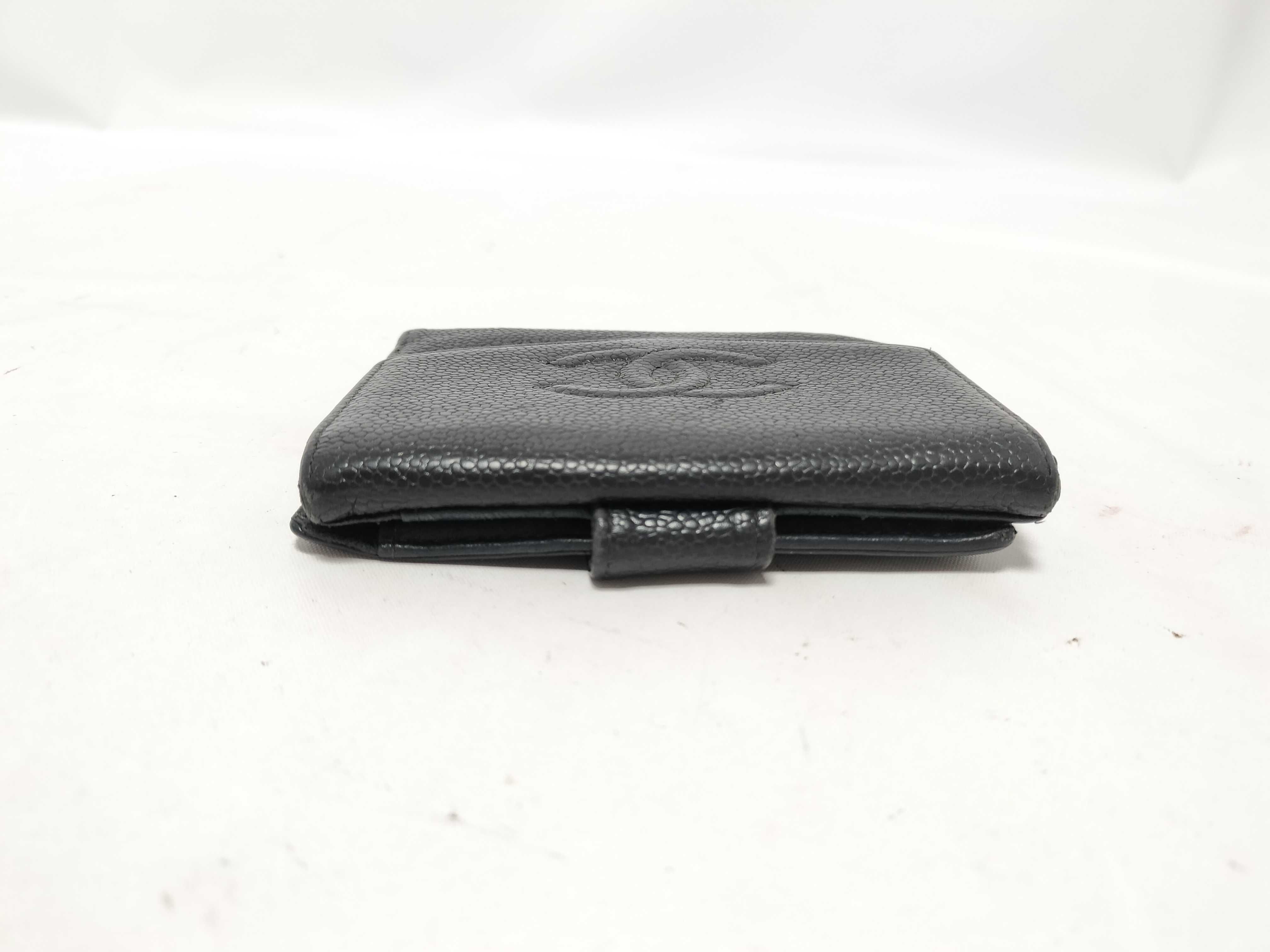 Caviar Skin Bi-fold Wallet — view 5