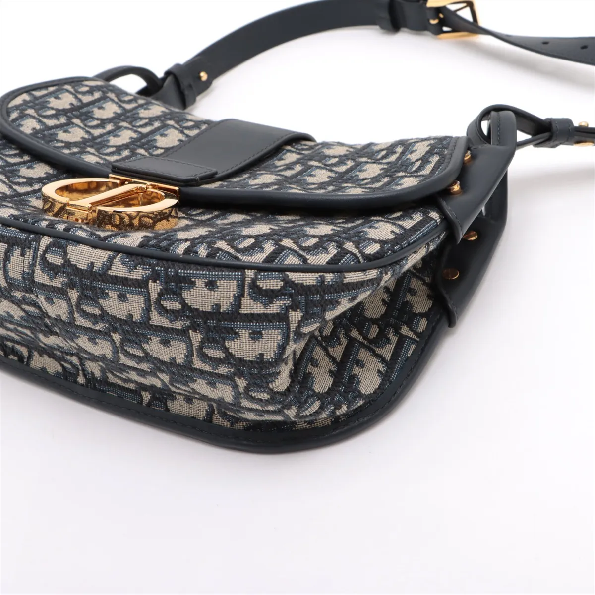 Oblique 30 Montaigne Avenue Canvas x Leather Shoulder Bag Navy — view 3