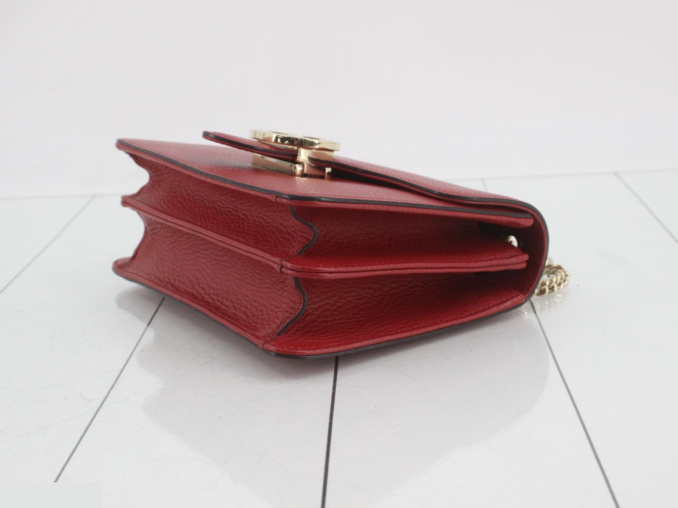 Interlocking G Leather Chain Shoulder Bag — view 6