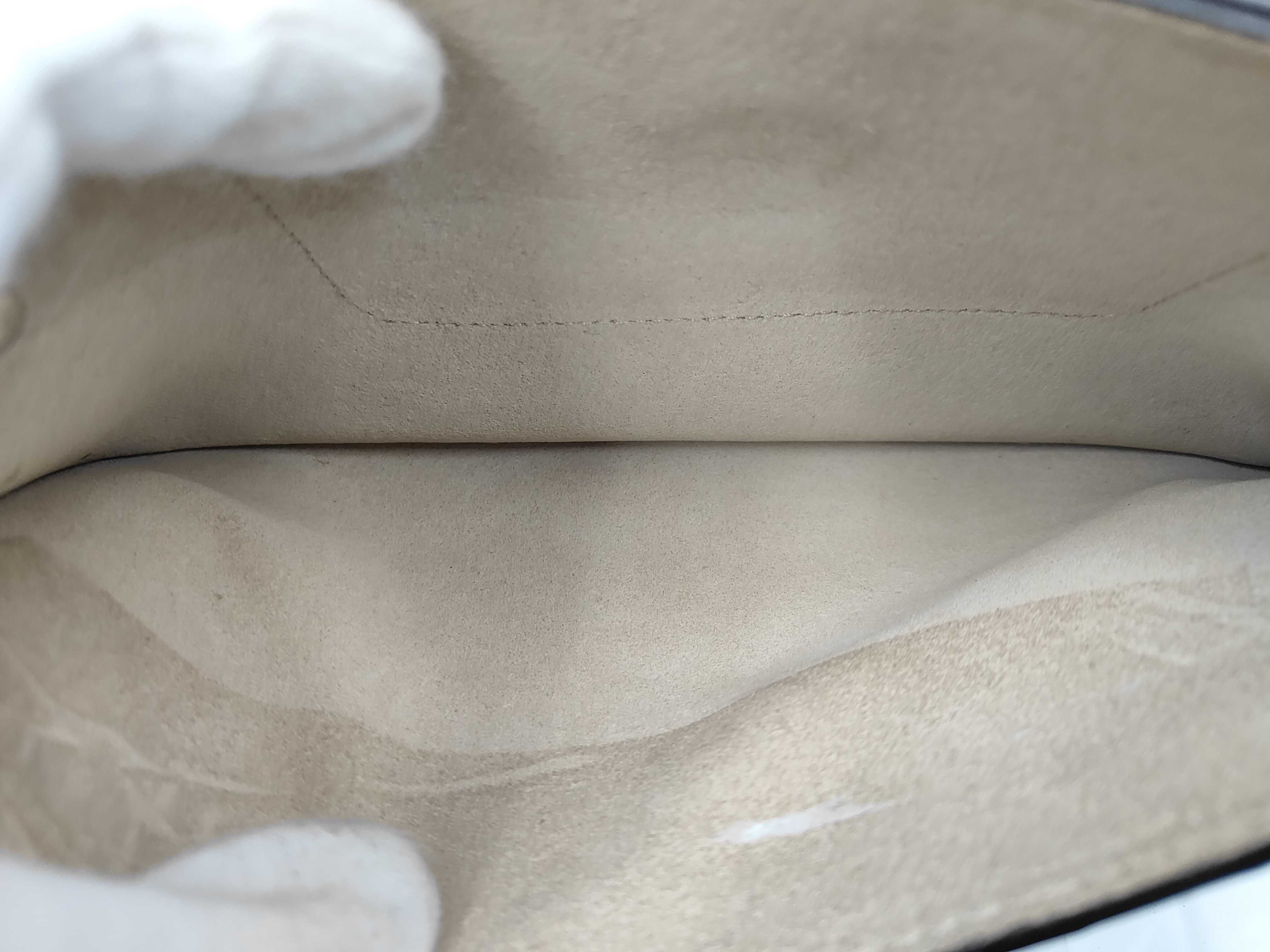 Faye Leather Shoulder Bag — view 11