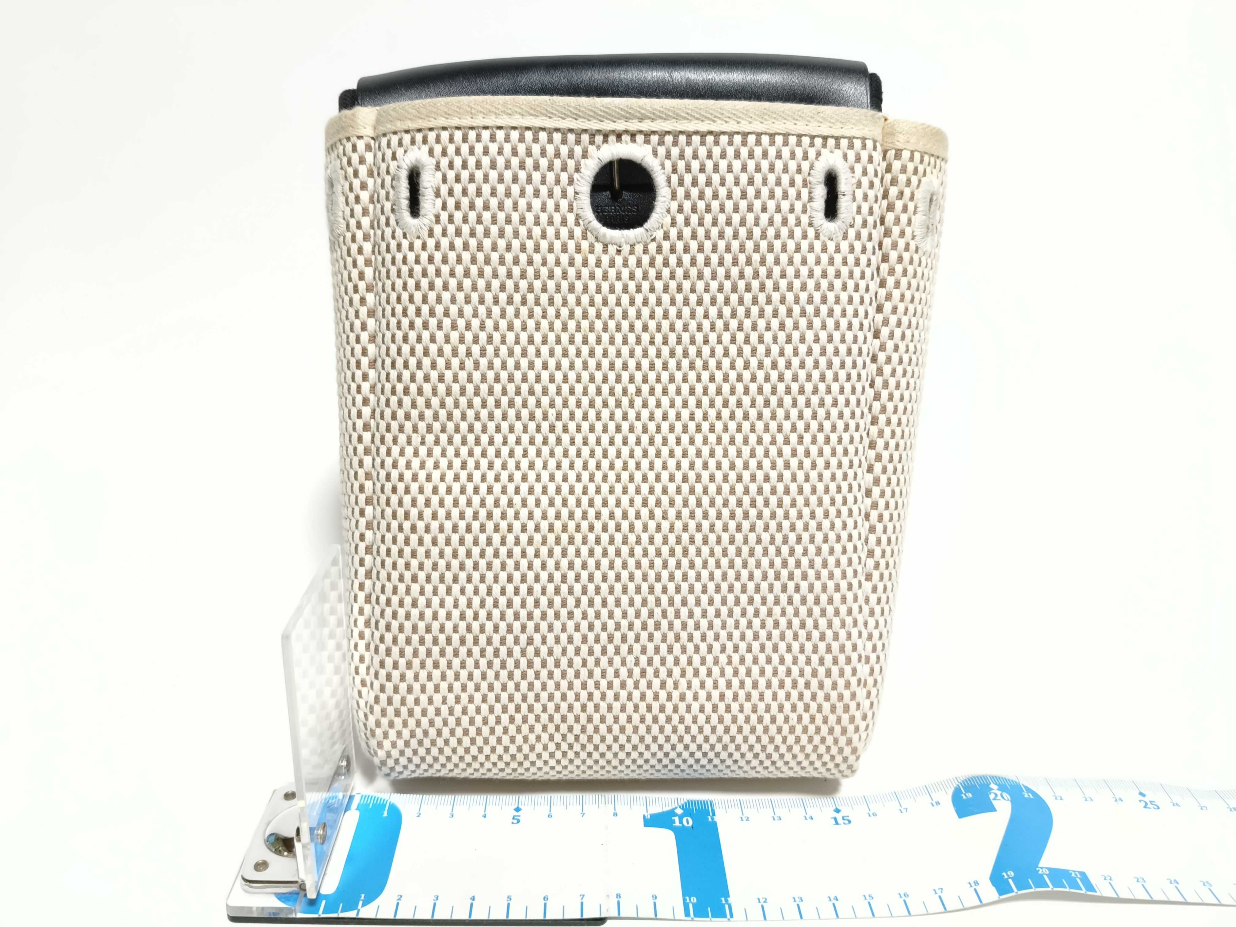 Herbag TPM H stamp Shoulder bag — view 2