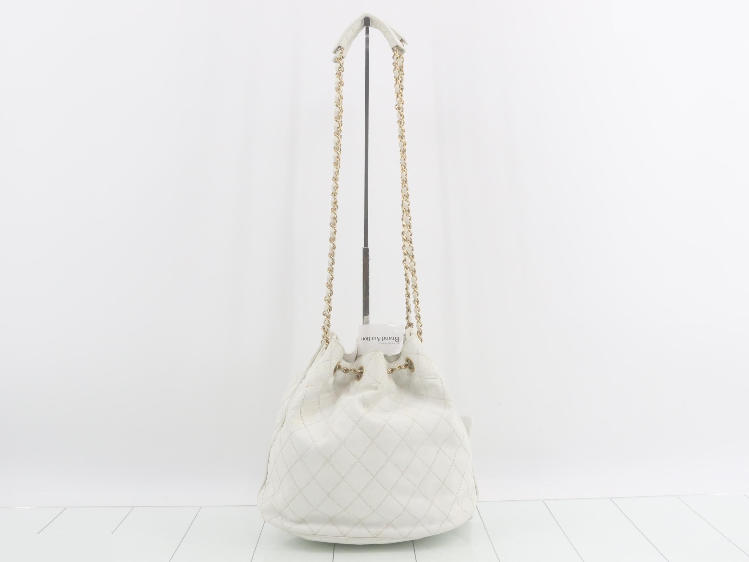 Matelassé quilted leather bucket shoulder bag — view 2