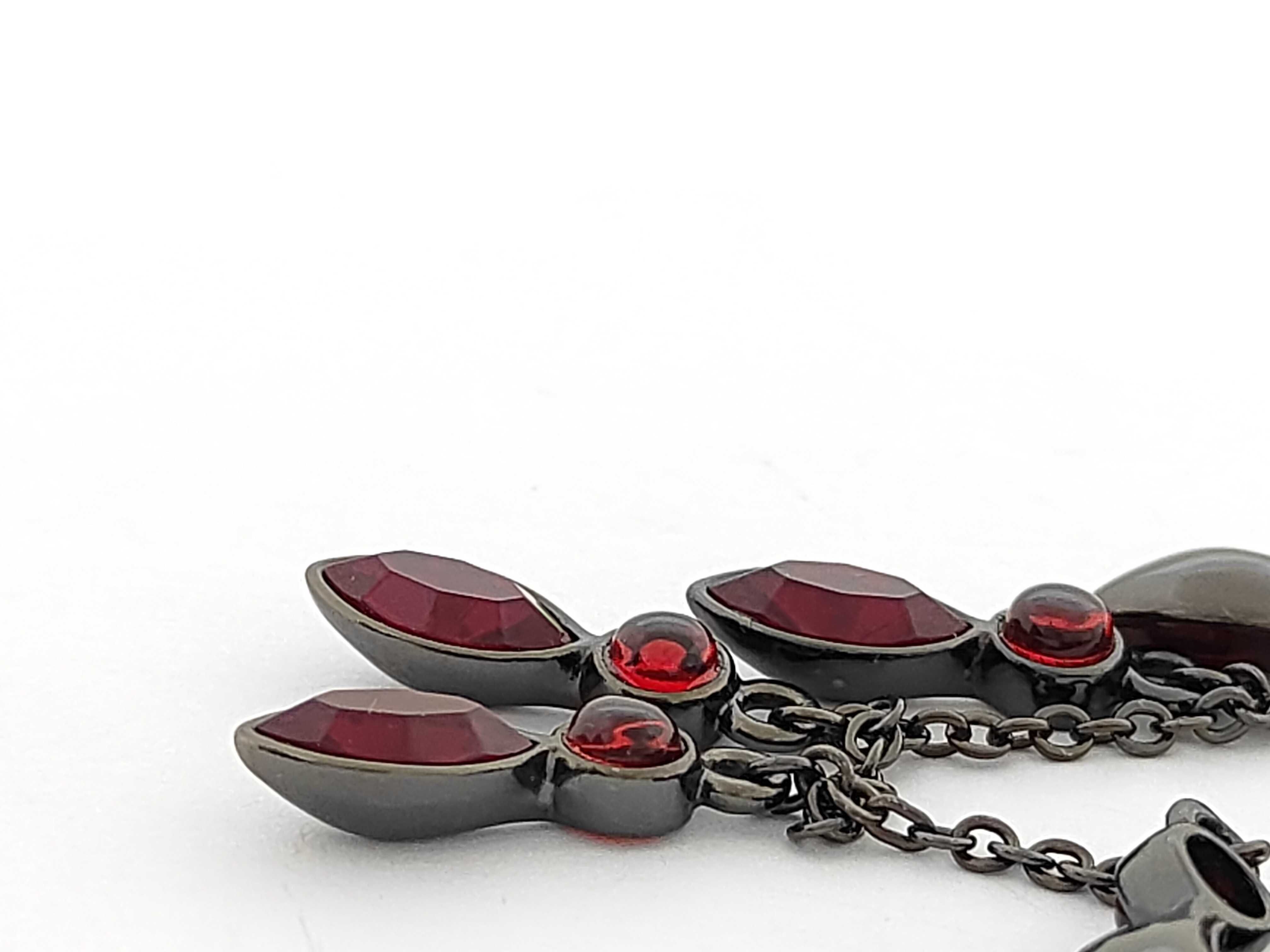 Necklace — view 3