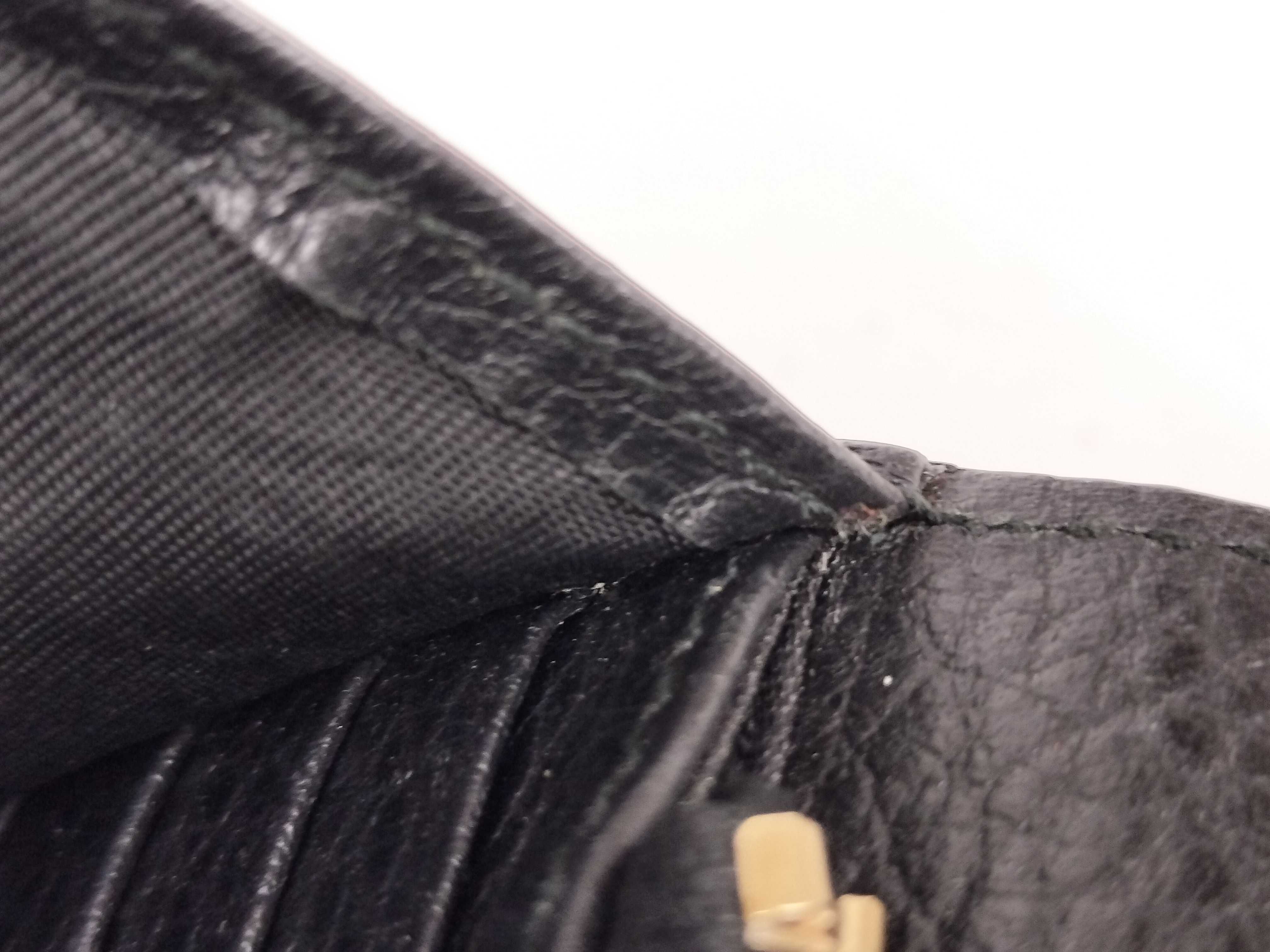 Black Chain Shoulder Bag with Gold Hardware GG Chain Wallet Interlocking Shoulder Bag — view 9