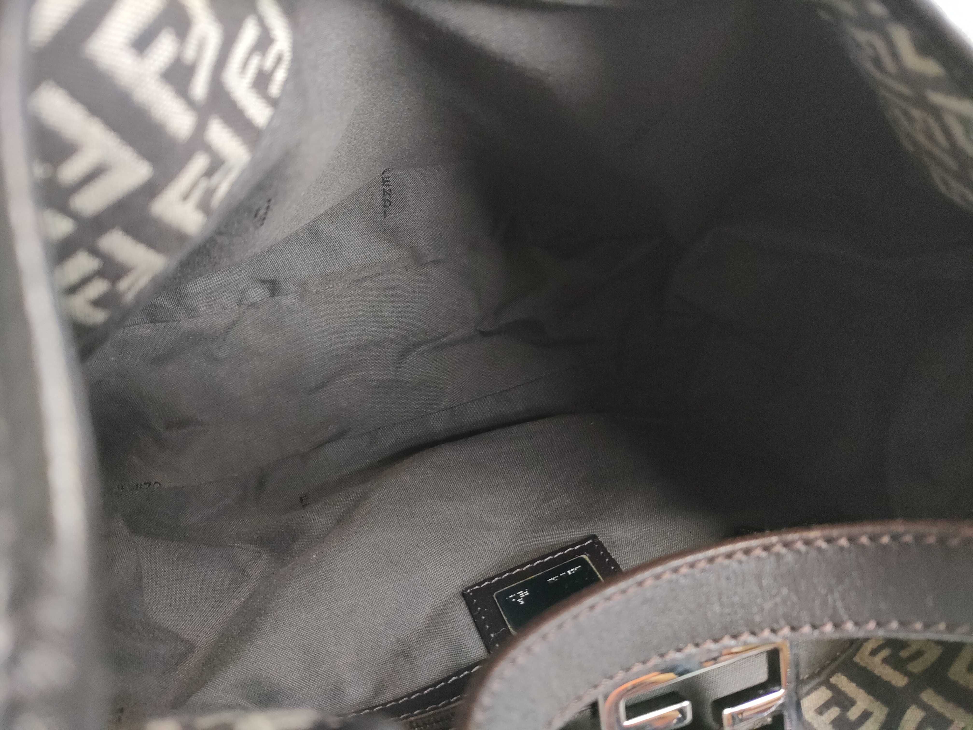 Zucchino One-Shoulder Bag (Shoulder Bag) — view 11