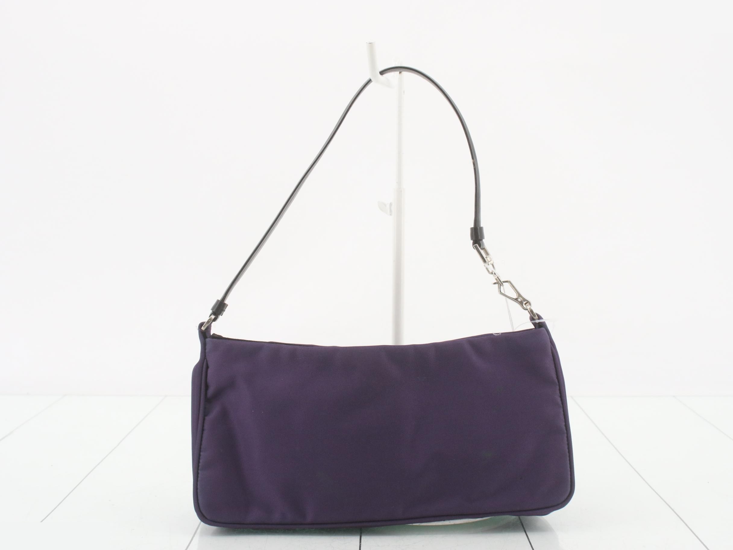 handbag — view 2