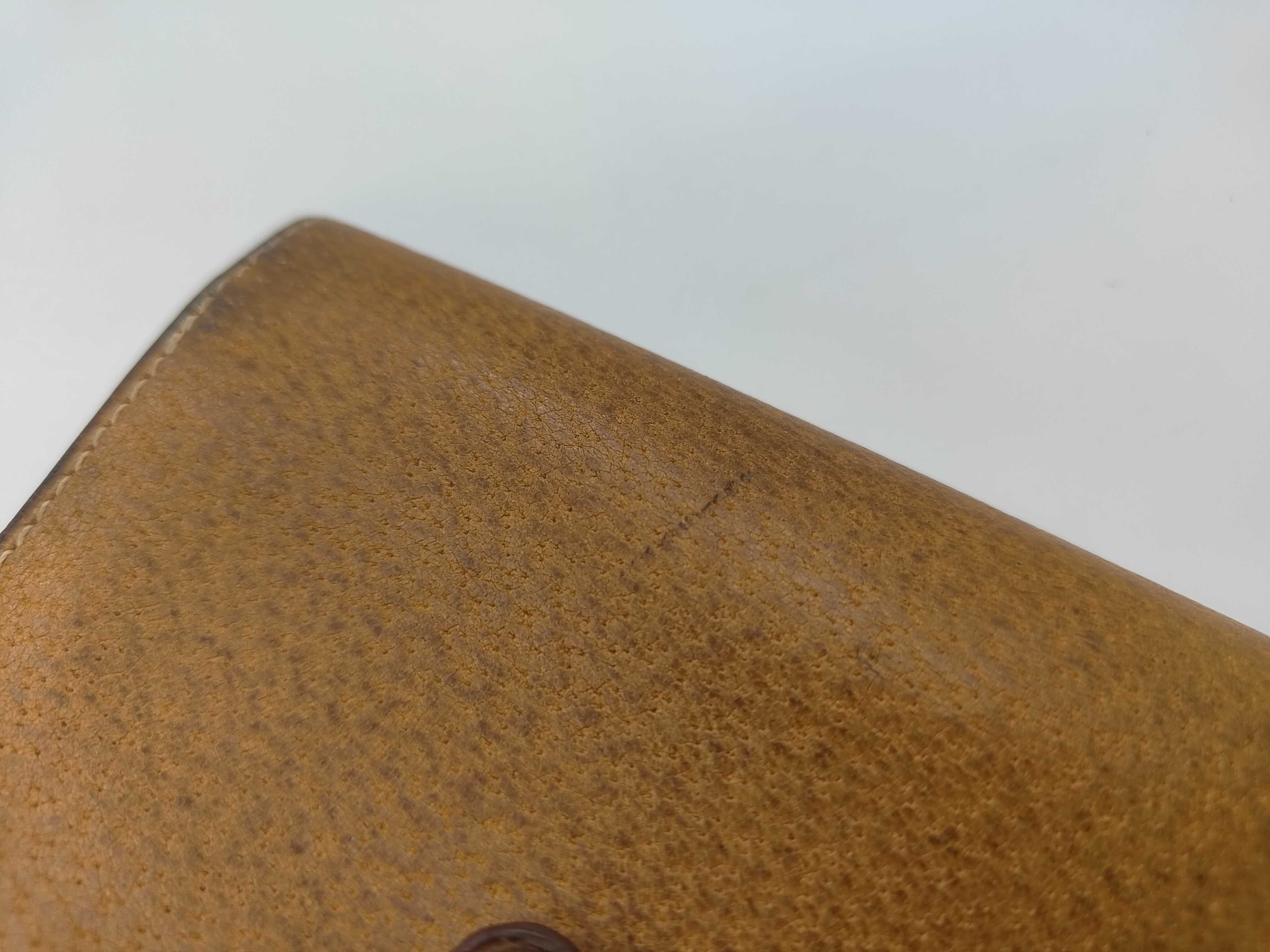 Brown Calf Bearn Wallet with W Stamp — view 10