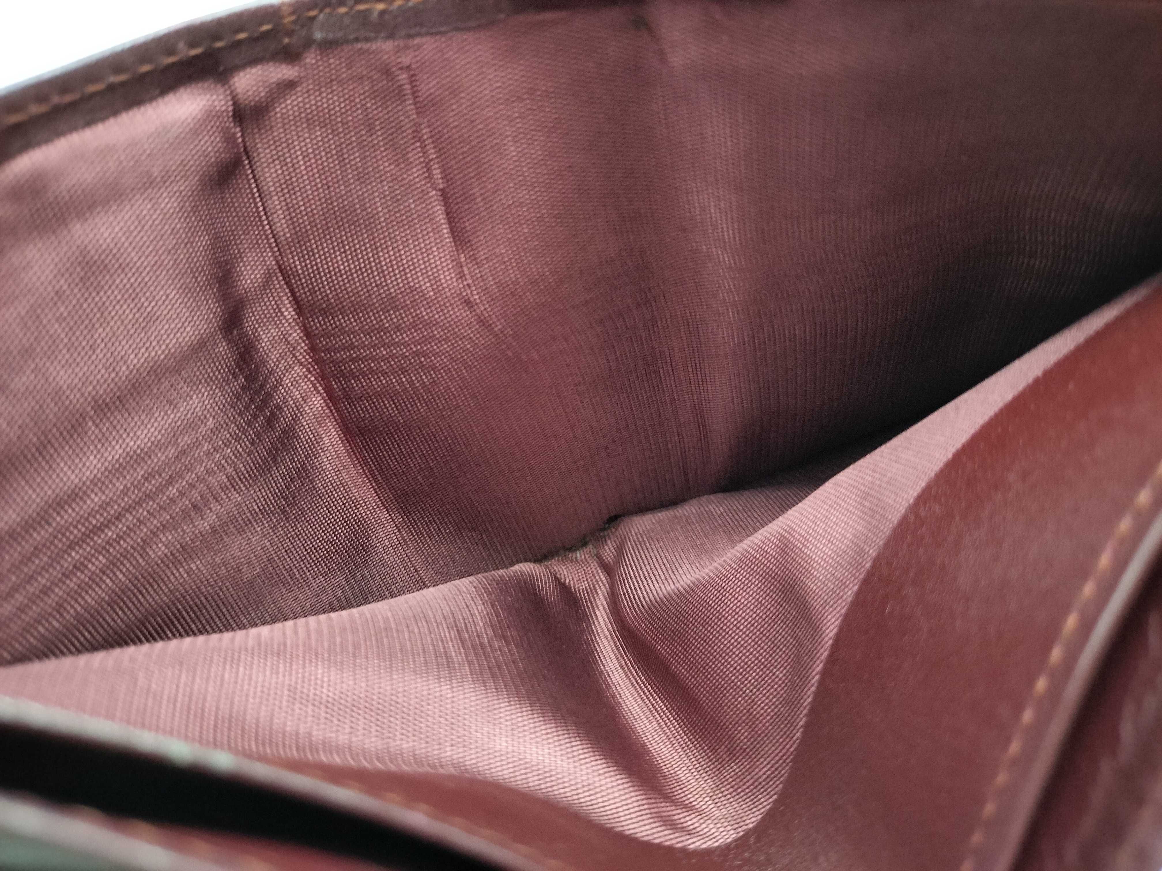Must de Cartier Leather Bifold Wallet — view 15