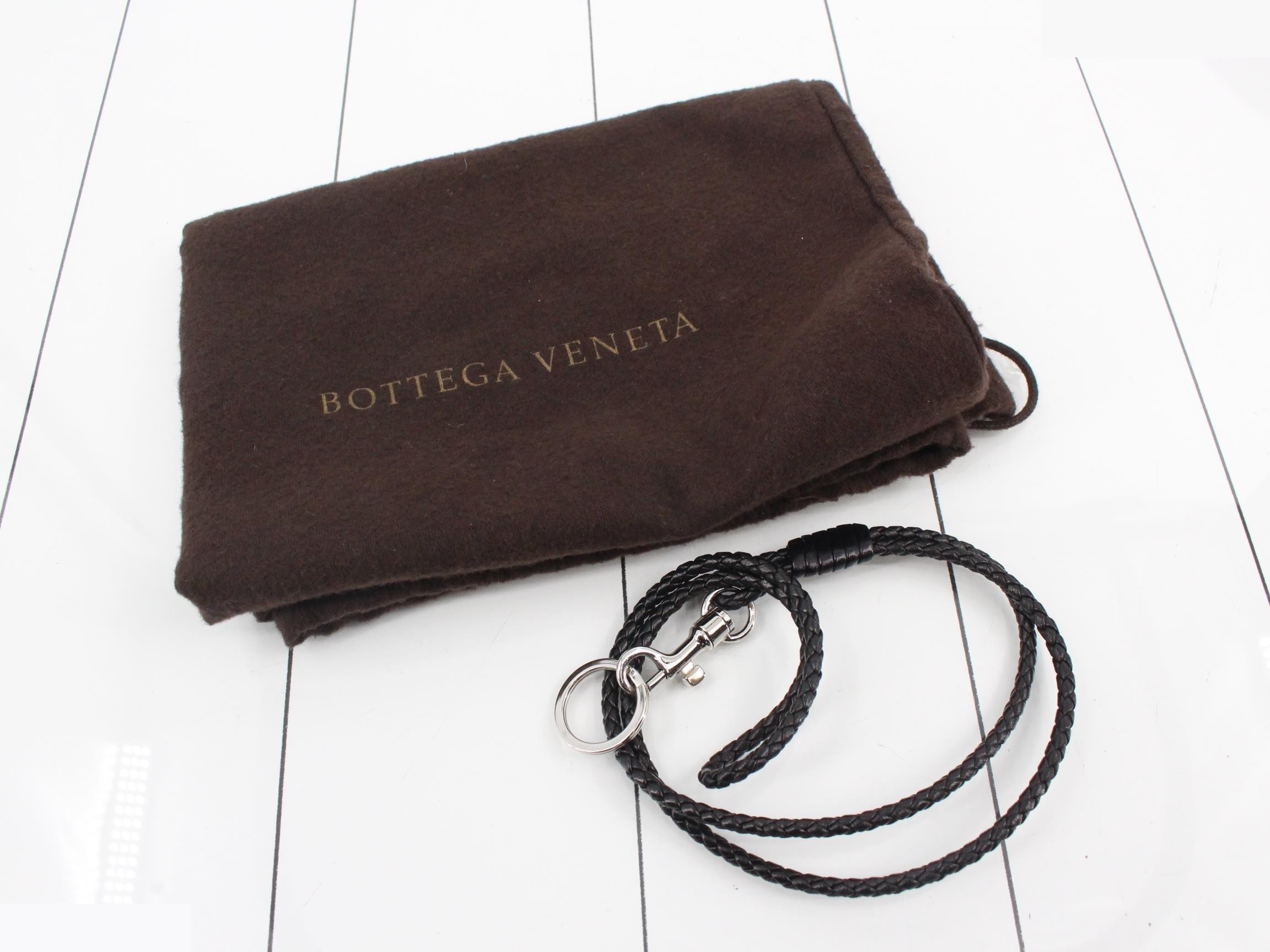 Intrecciato (bag) - One-shoulder bag - Black — view 7