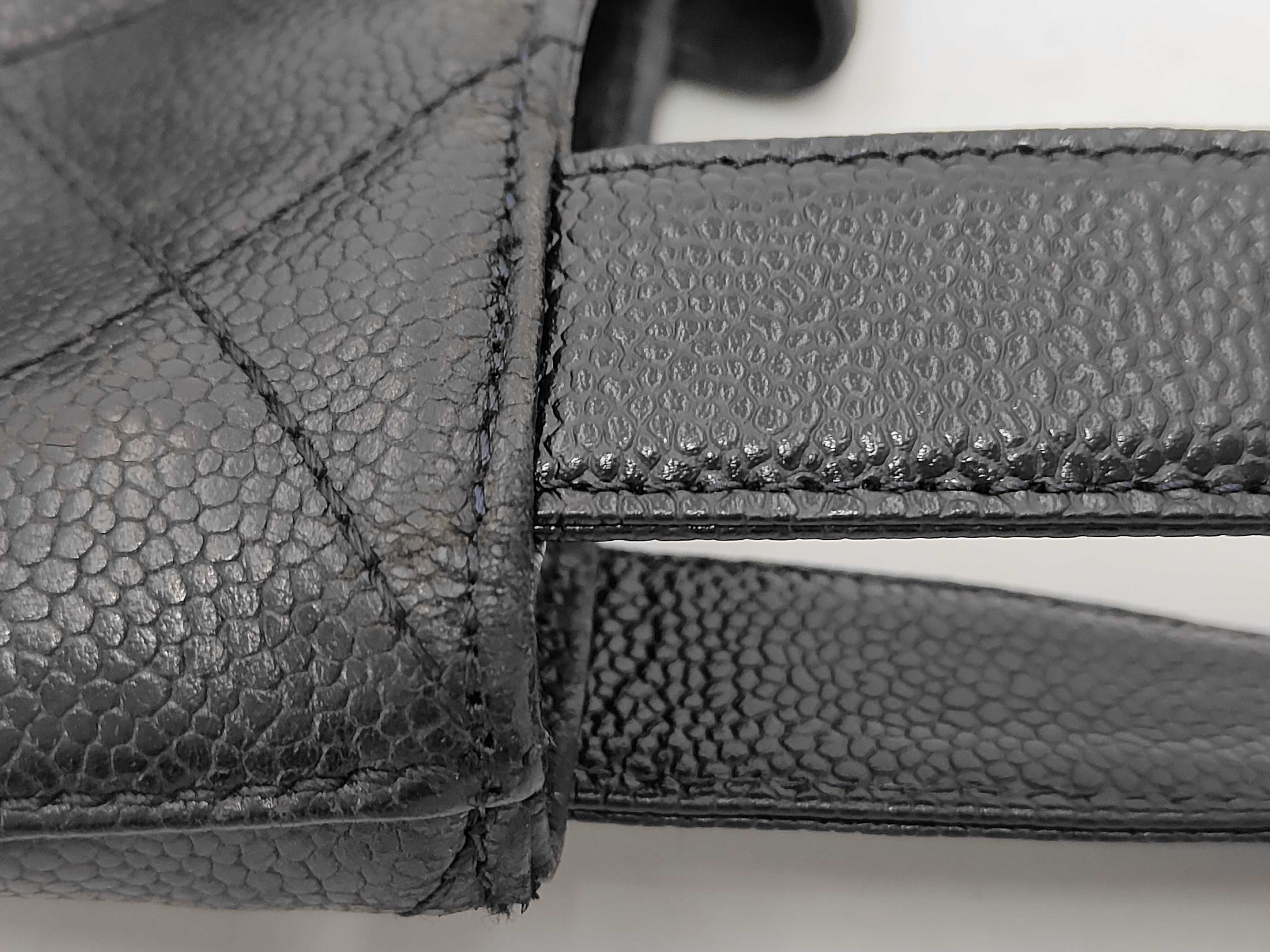 Matelassé Caviar Skin Shoulder Bag (with original seal, serial number in the 6th range) — view 5