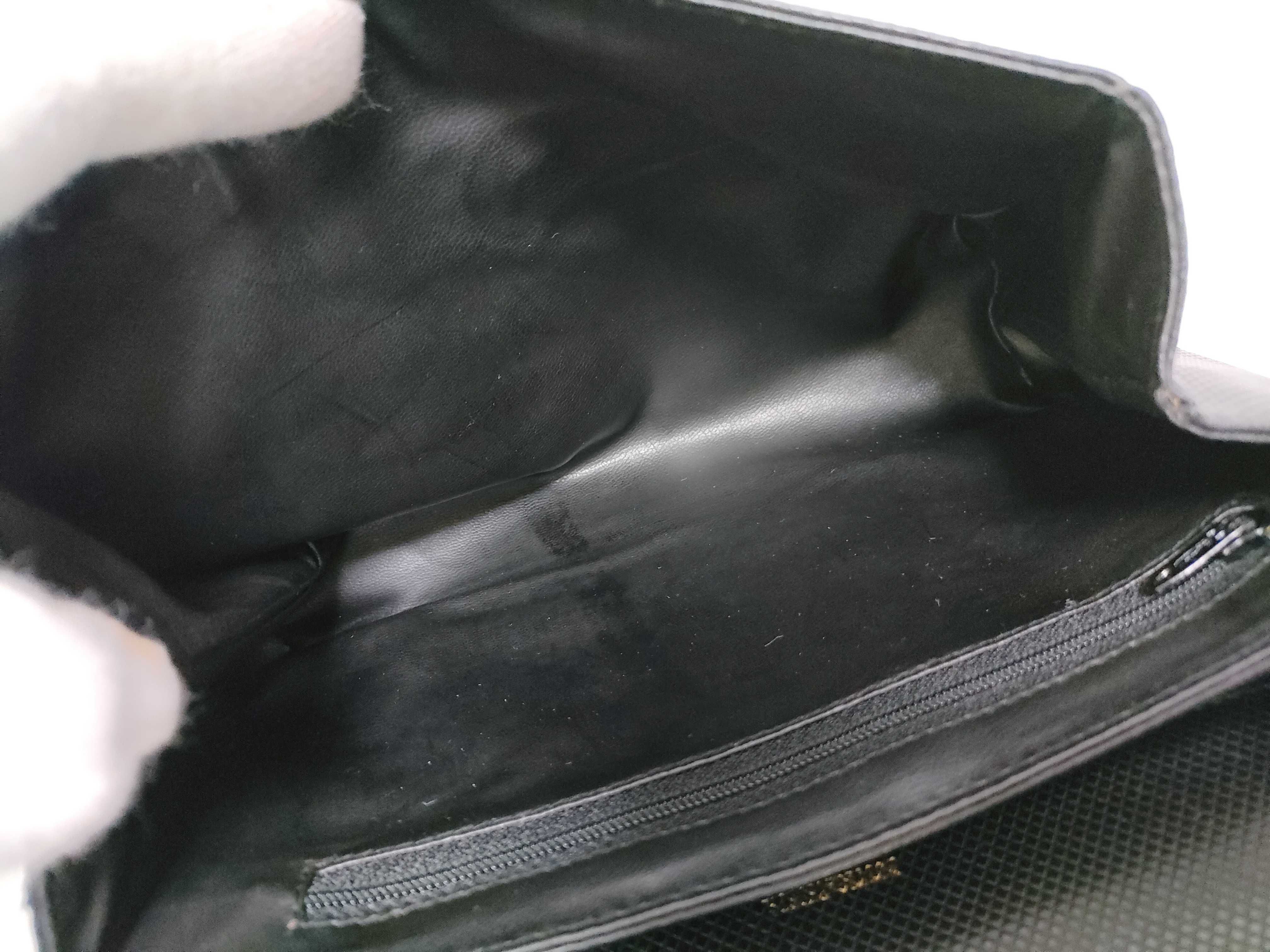 pouch — view 11
