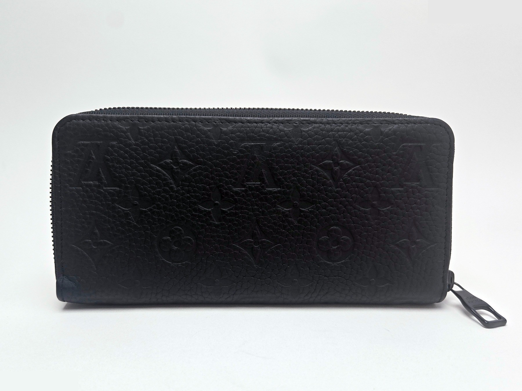 Monogram Taurillon Zippy Wallet Horizontal — view 3