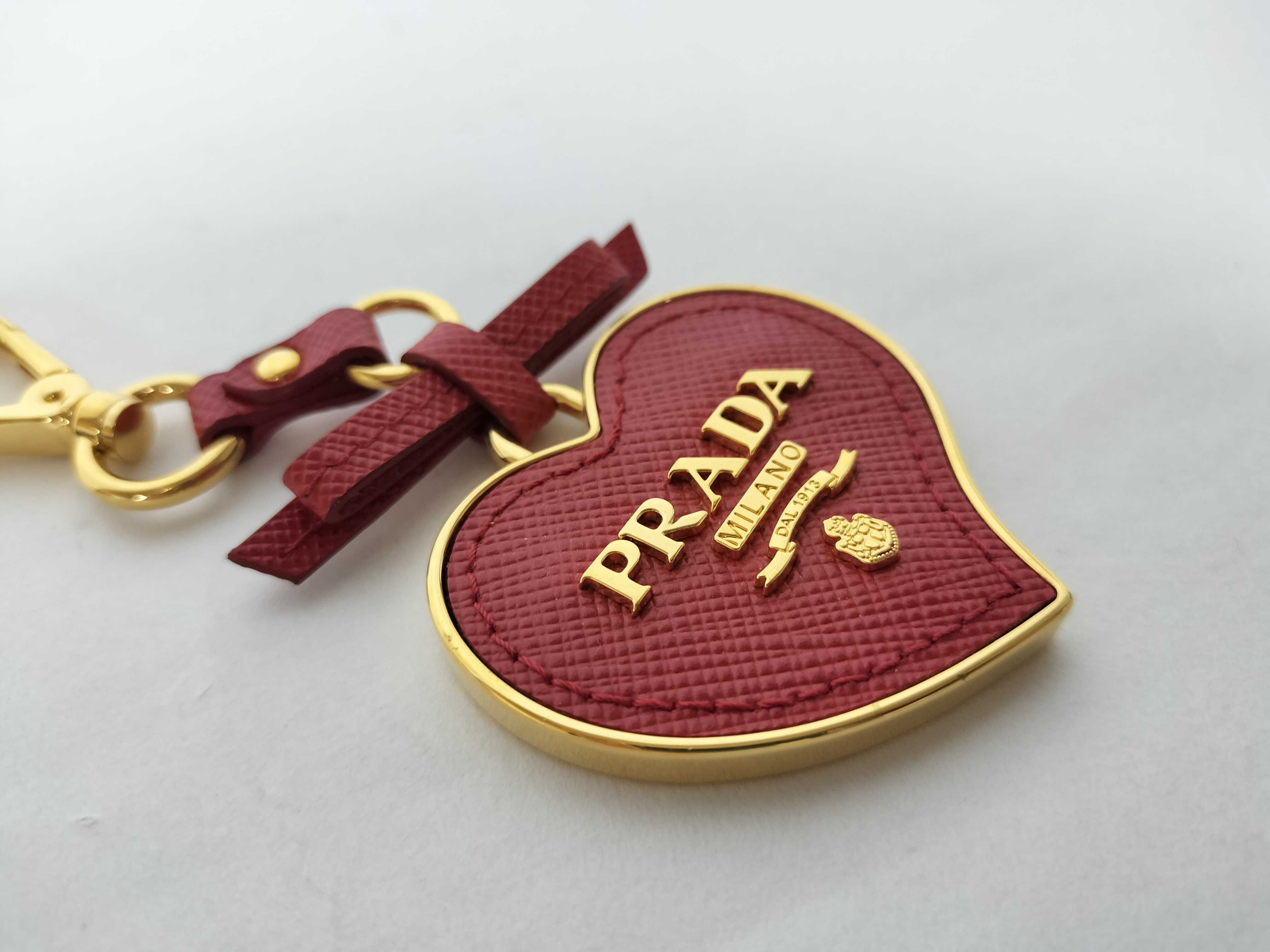 Keychain / Keyring / Leather Key Case & Keychain — view 9