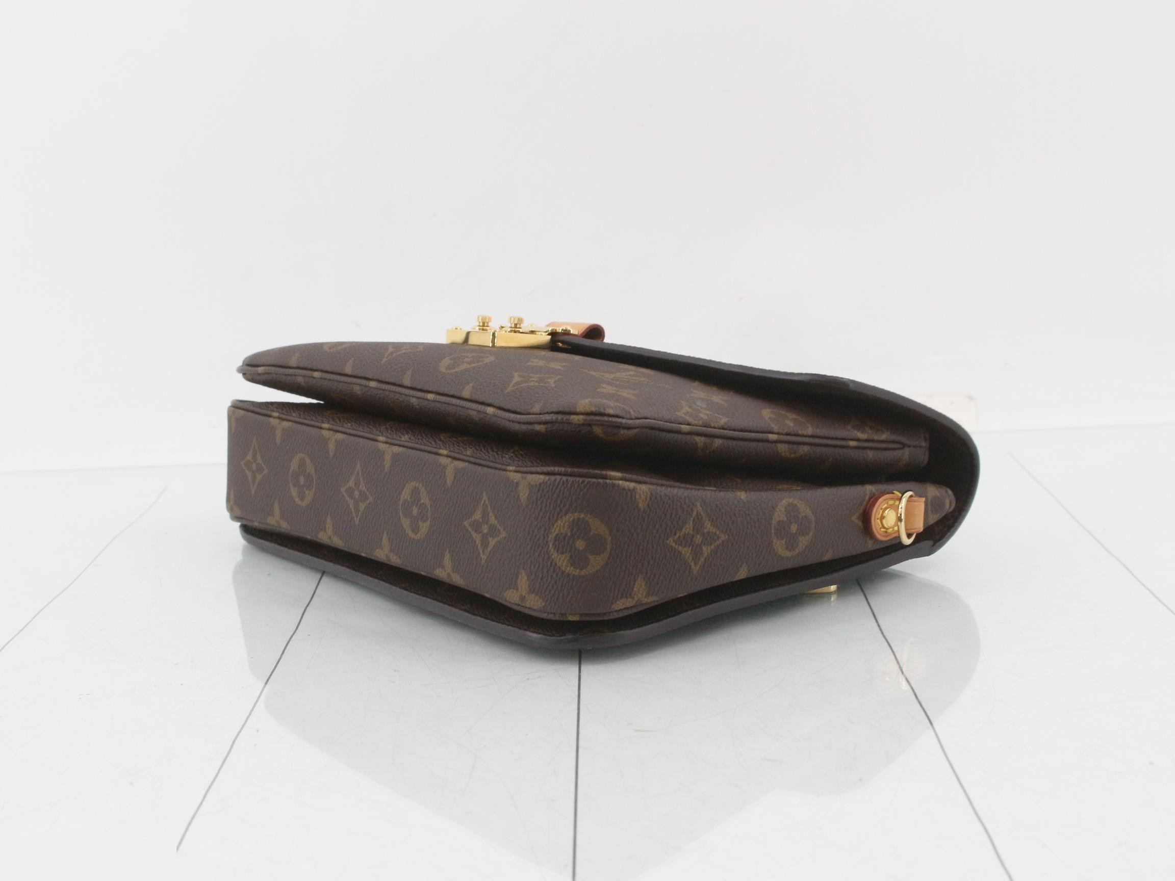Monogram Pochette Metis MM 2-Way Handbag — view 6