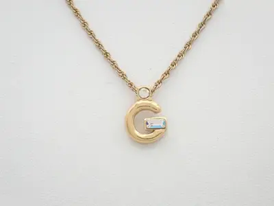 Necklace, chain approximately 40cm