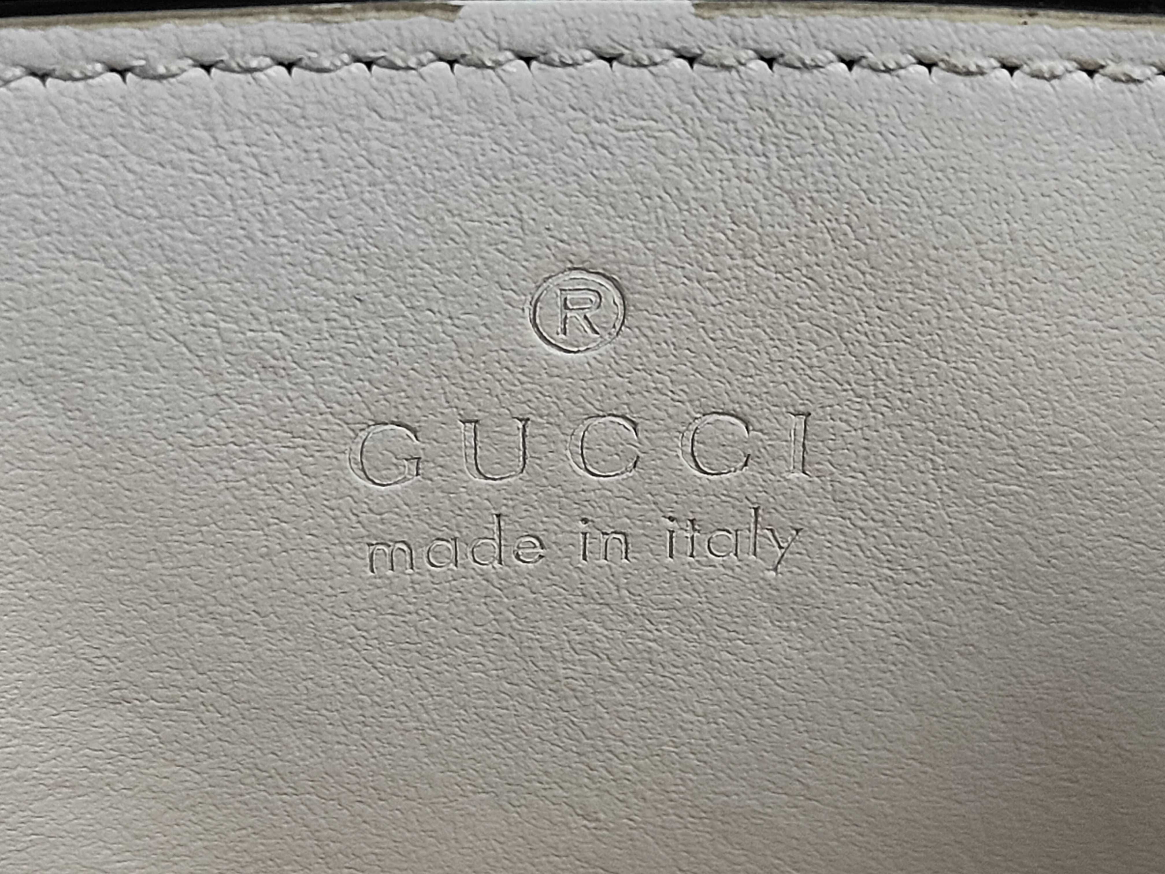 GG Marmont Shoulder Bag — view 10