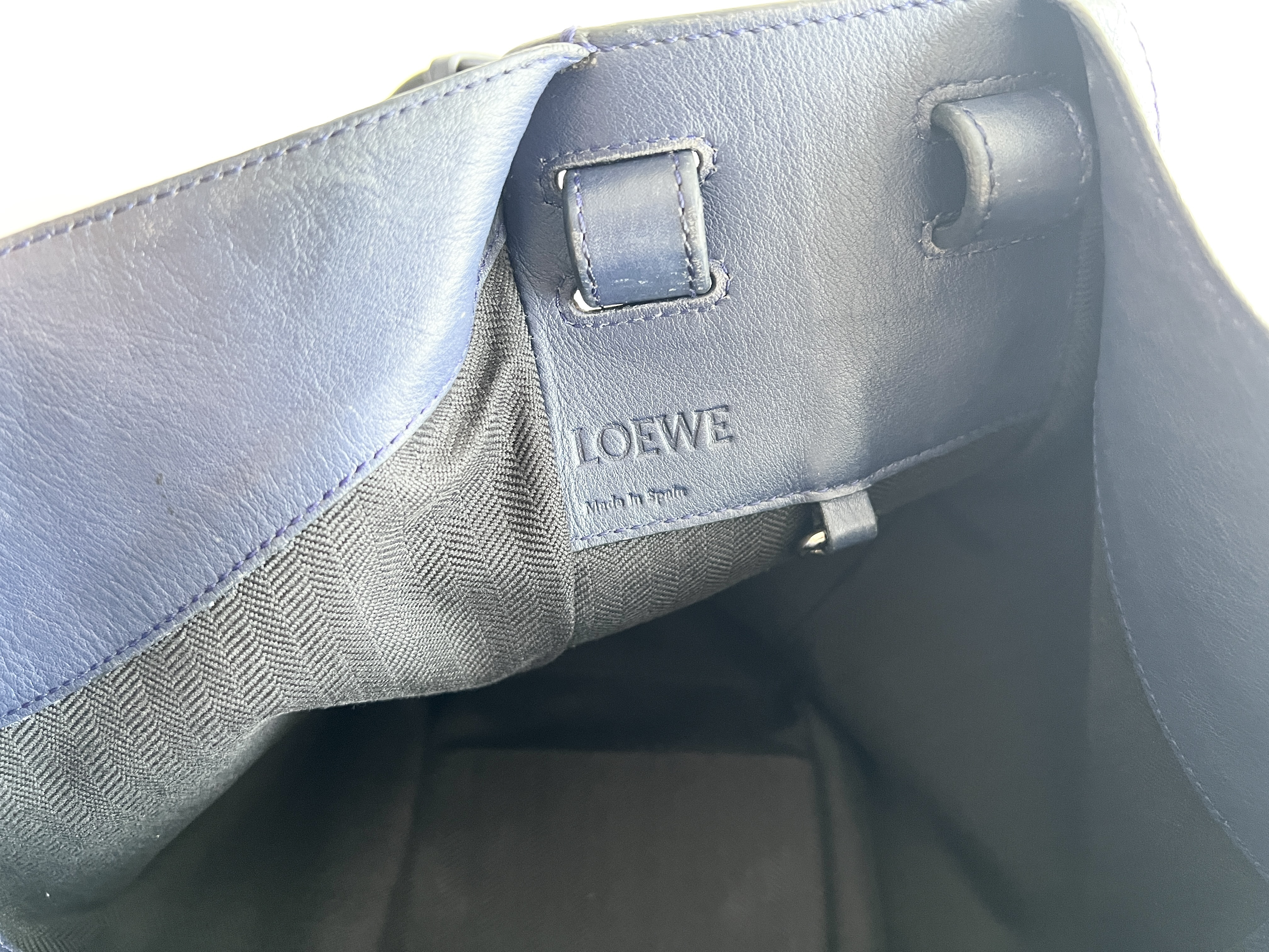 Hammock Small Anagram Logo 2way Handbag Shoulder Bag — view 8