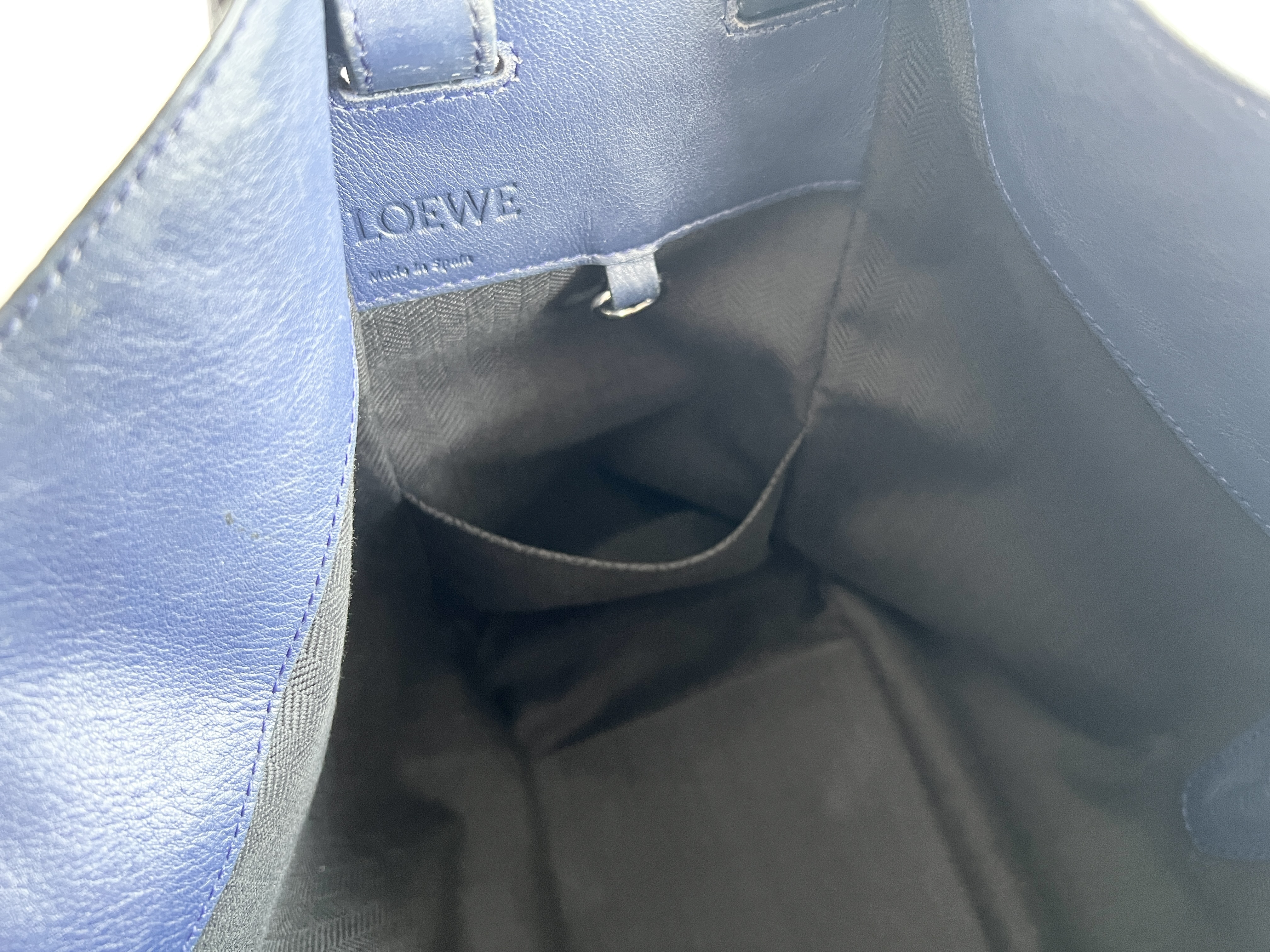 Hammock Small Anagram Logo 2way Handbag Shoulder Bag — view 10