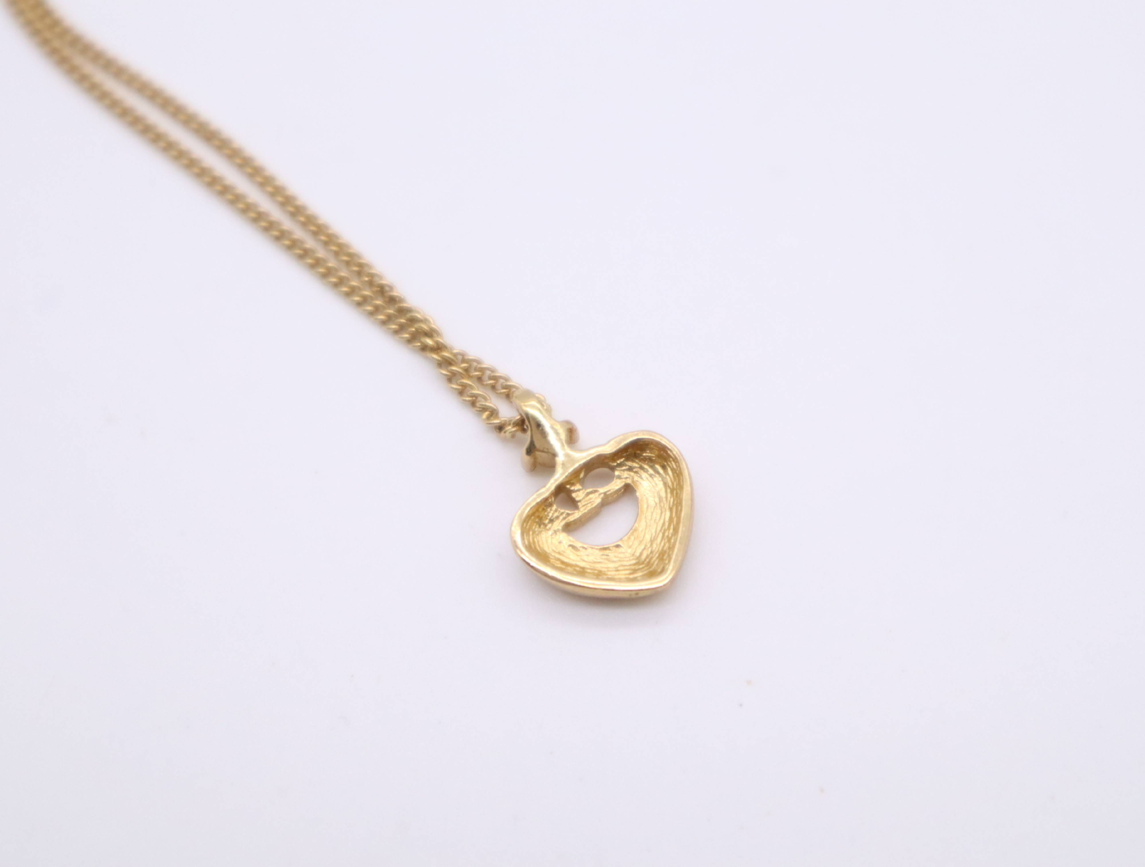 GPCD logo rhinestone heart motif necklace, with box. — view 4