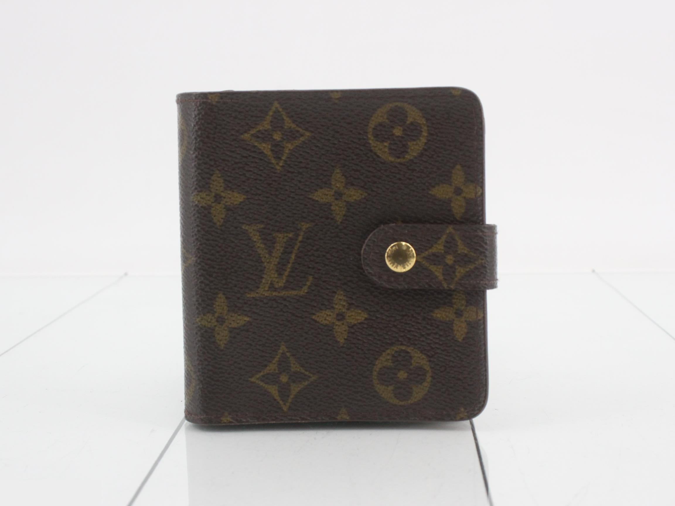 Compact Zip