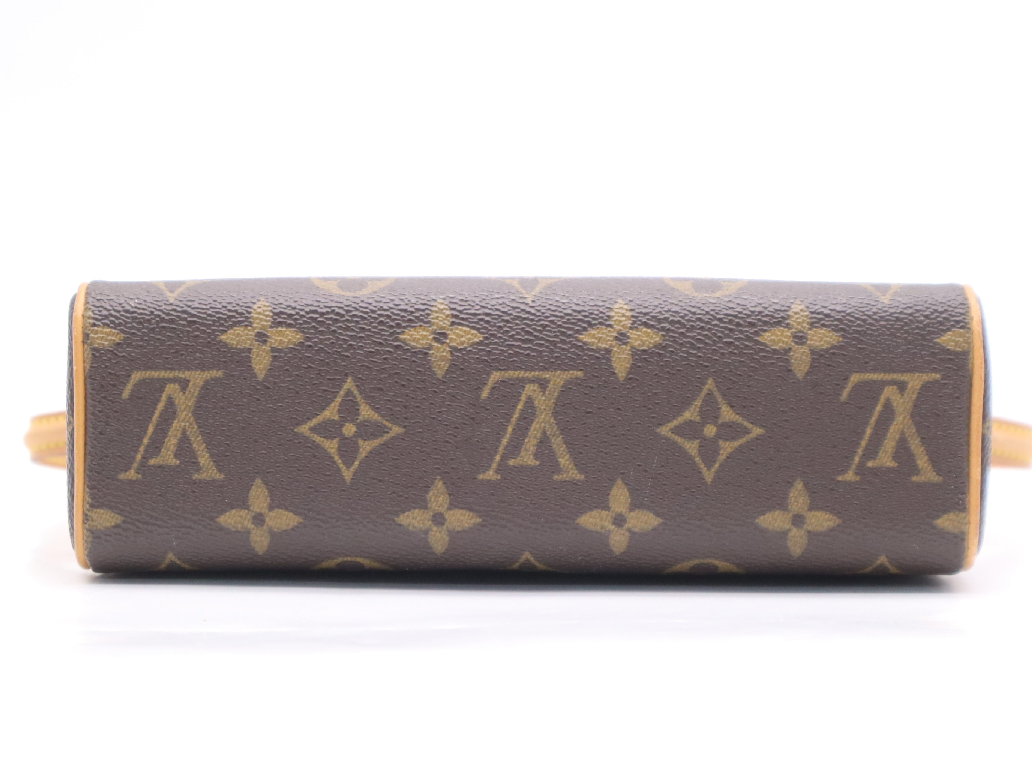 M51900 Monogram Recital Handbag — view 4