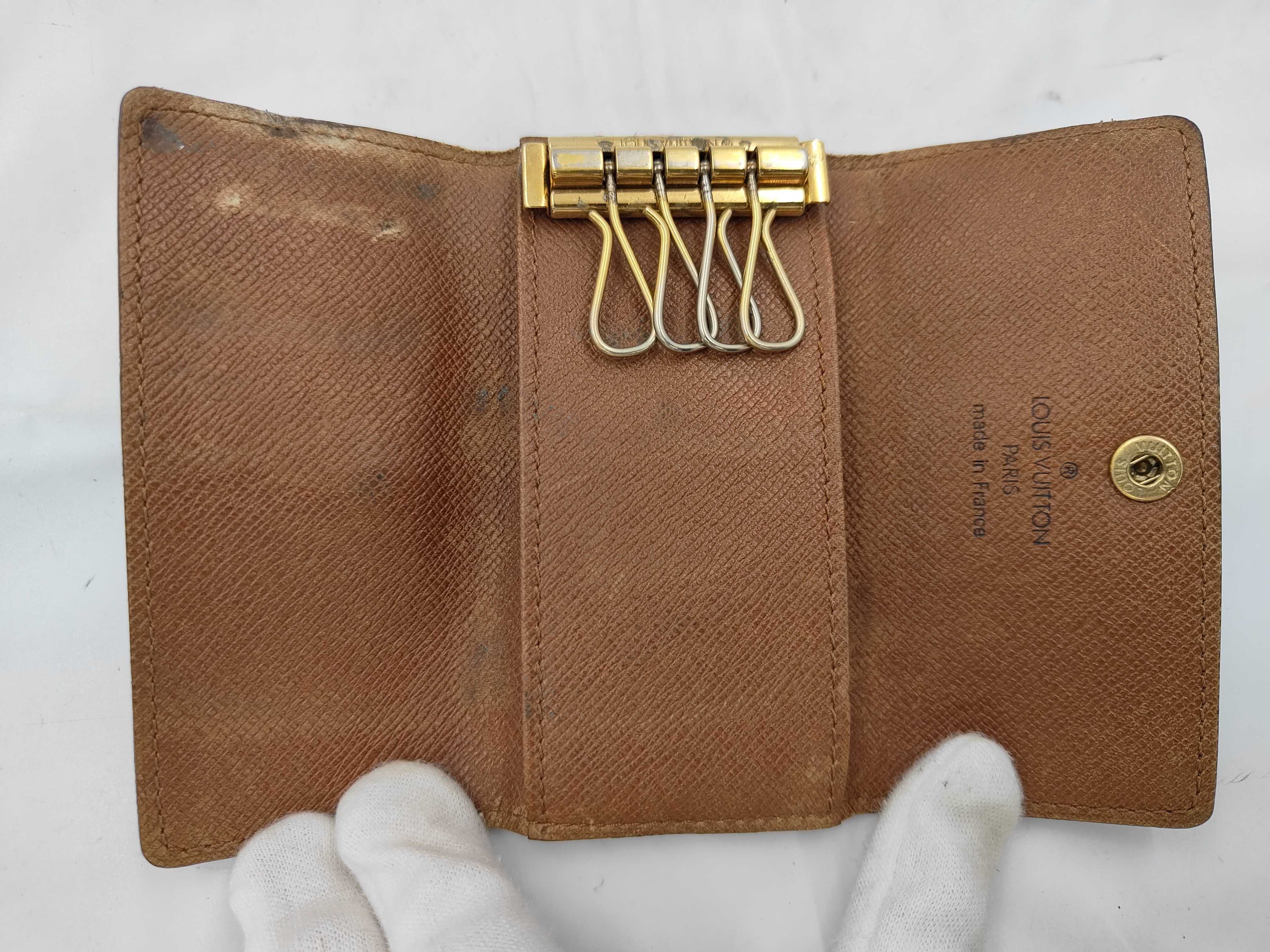 LV Key Case — view 4