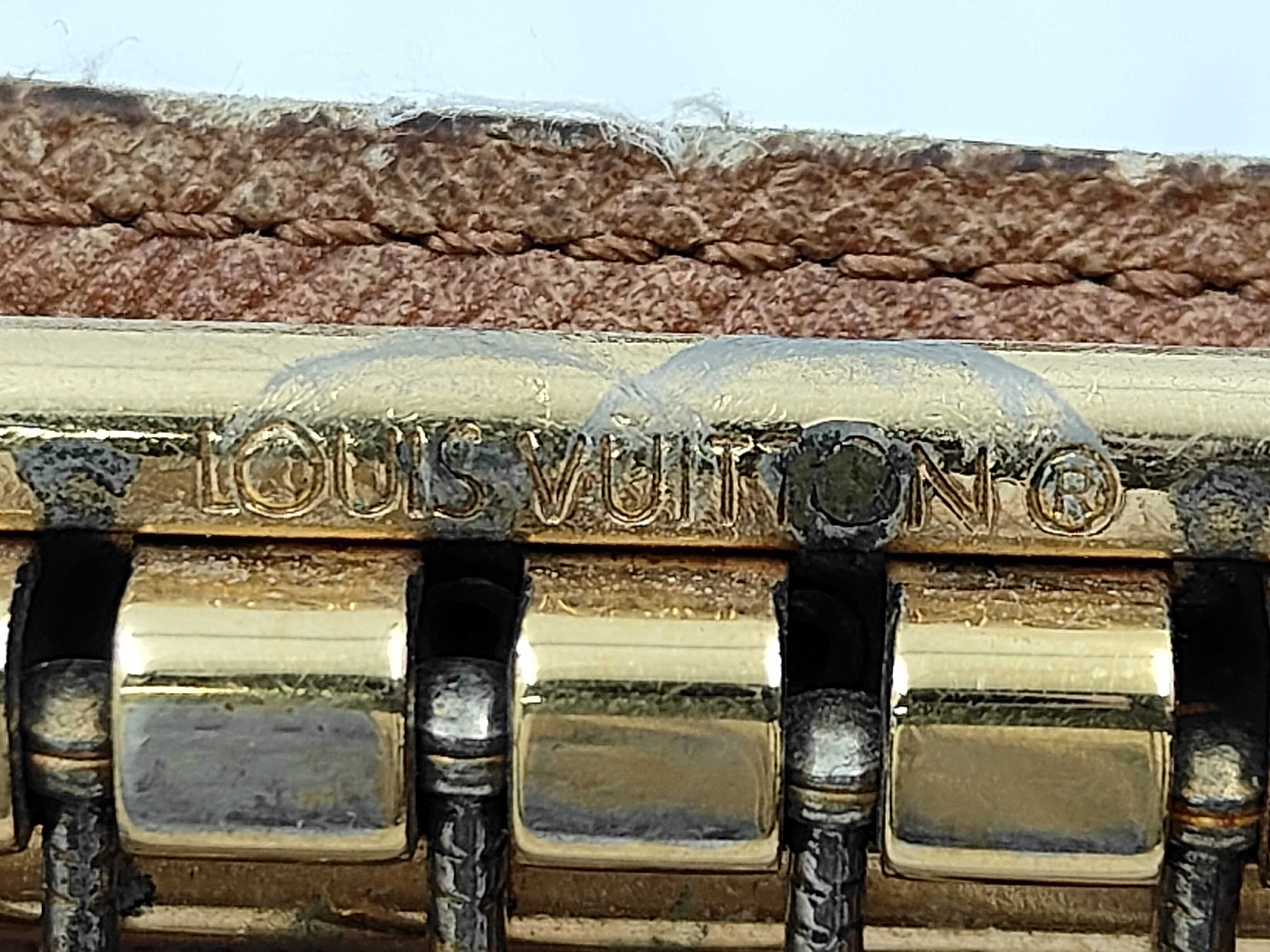 LV Key Case — view 7