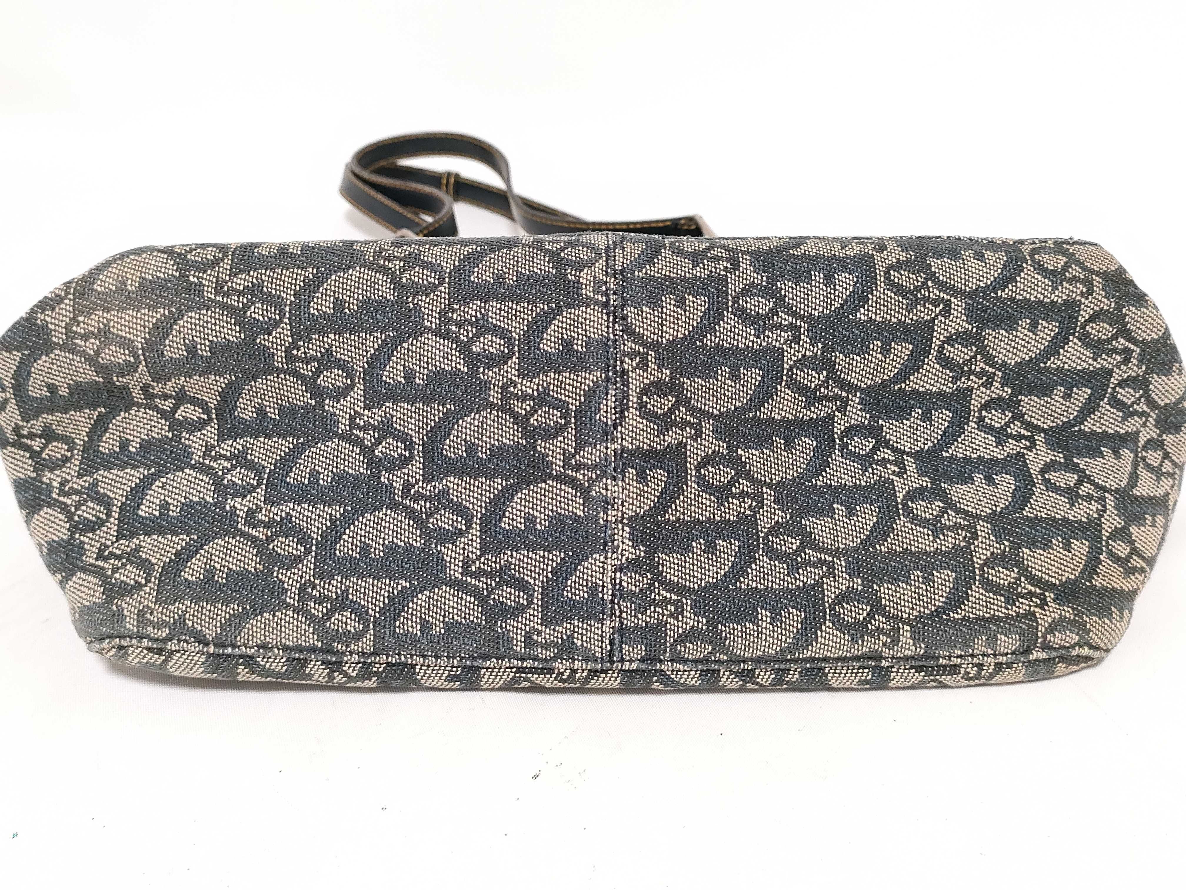 Trotter Tote Bag — view 8