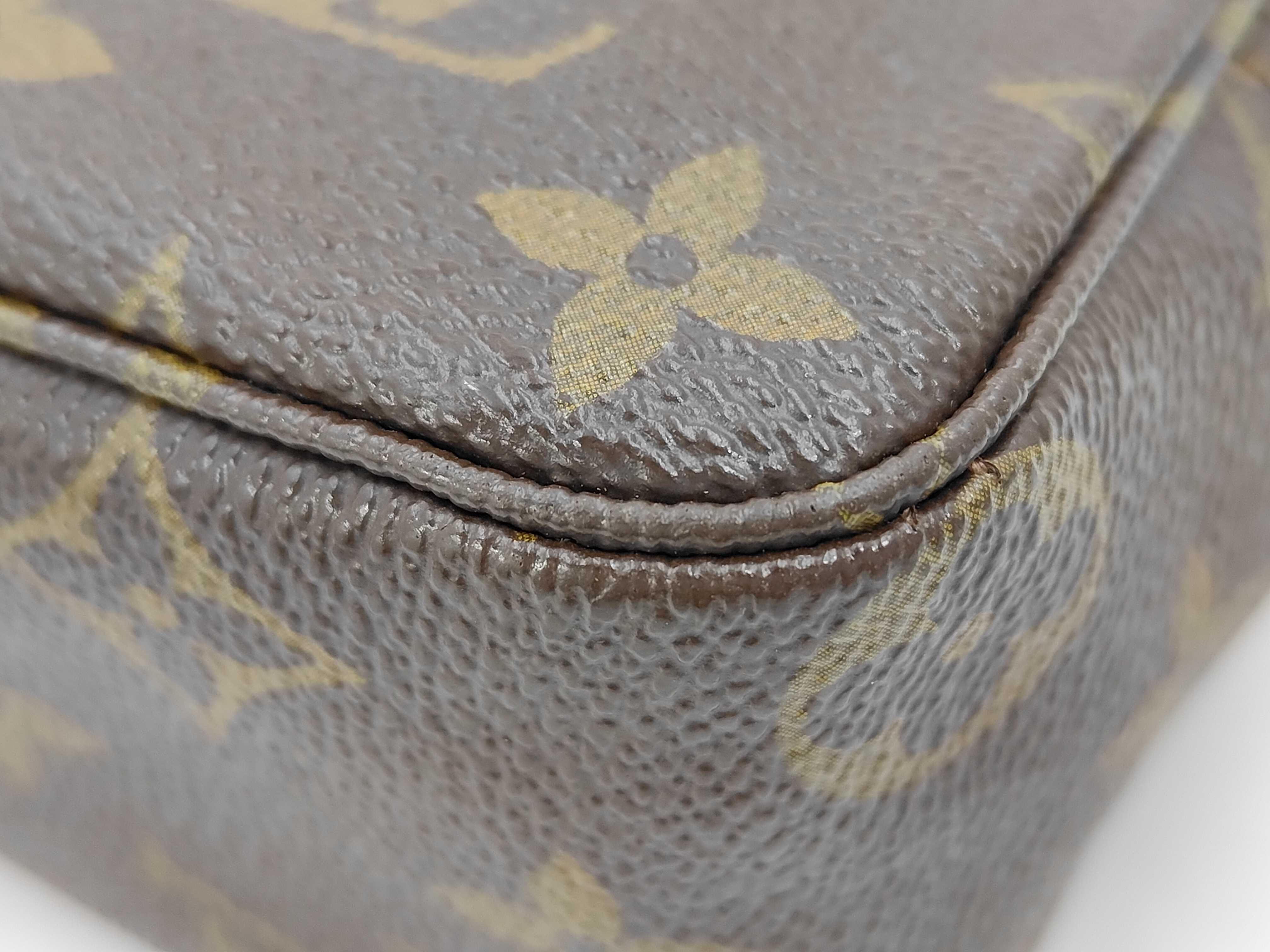 Monogram Trousses Toilette 23 (No serial number) Pouch — view 3