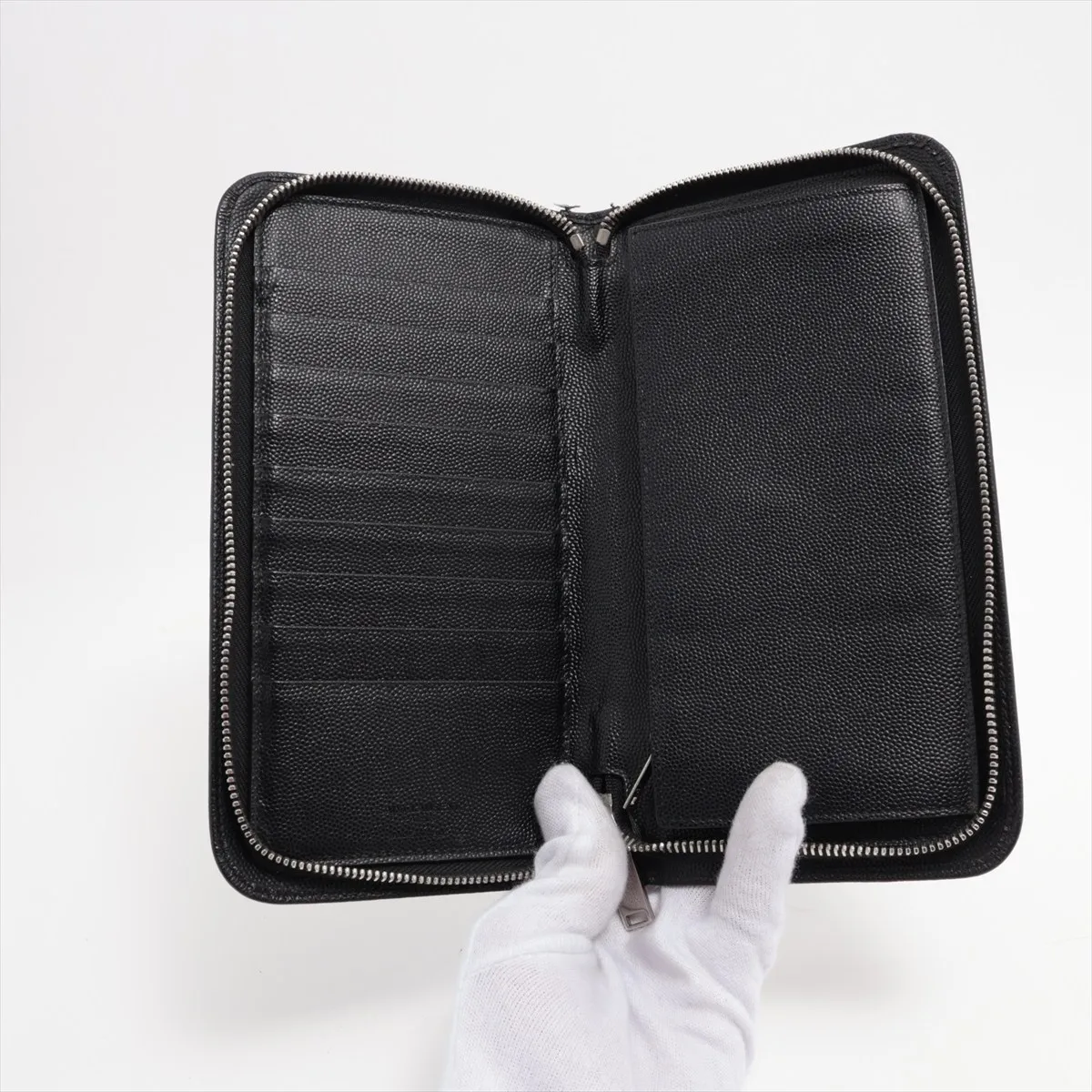 INN328558 Leather Round Zip Wallet Black — view 3