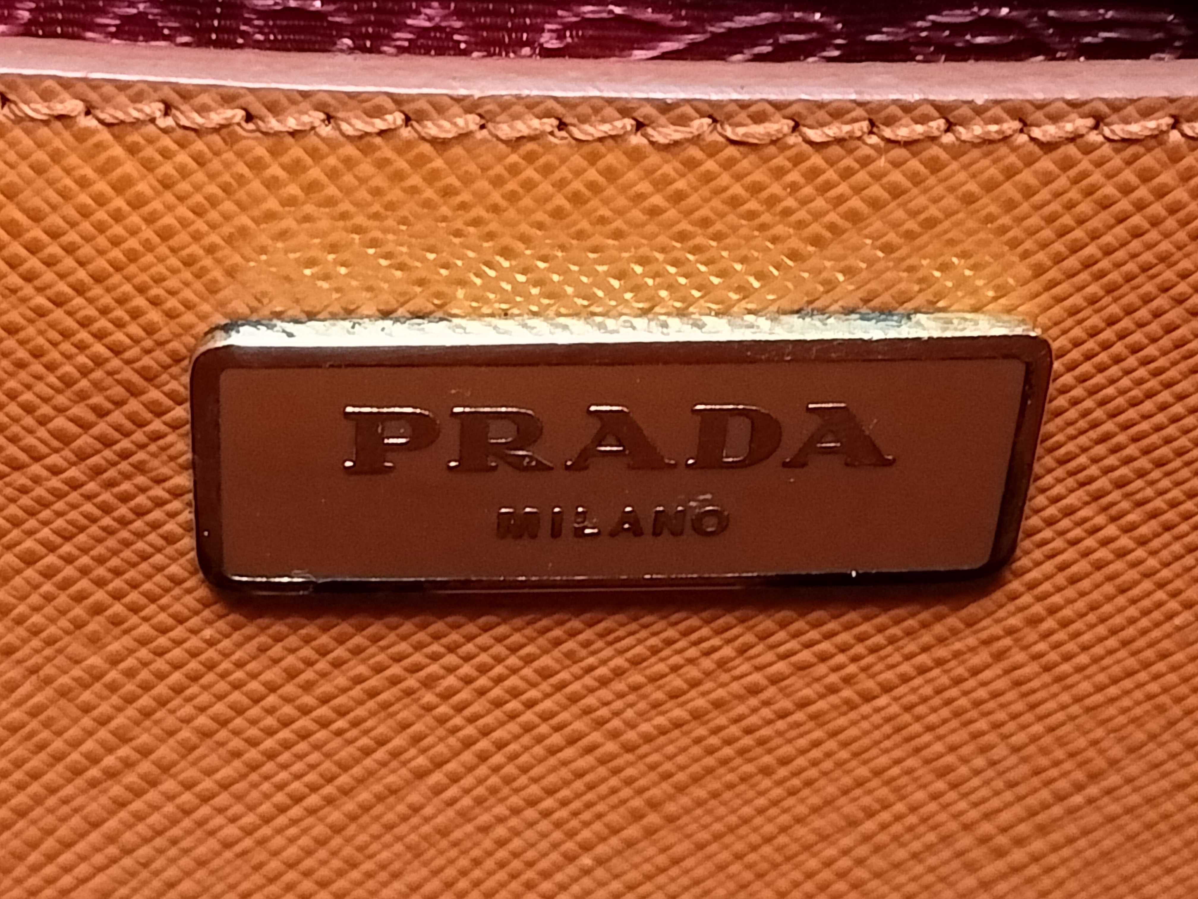 VN - Saffiano Galleria Leather 2-Way Handbag Orange x Red — view 12