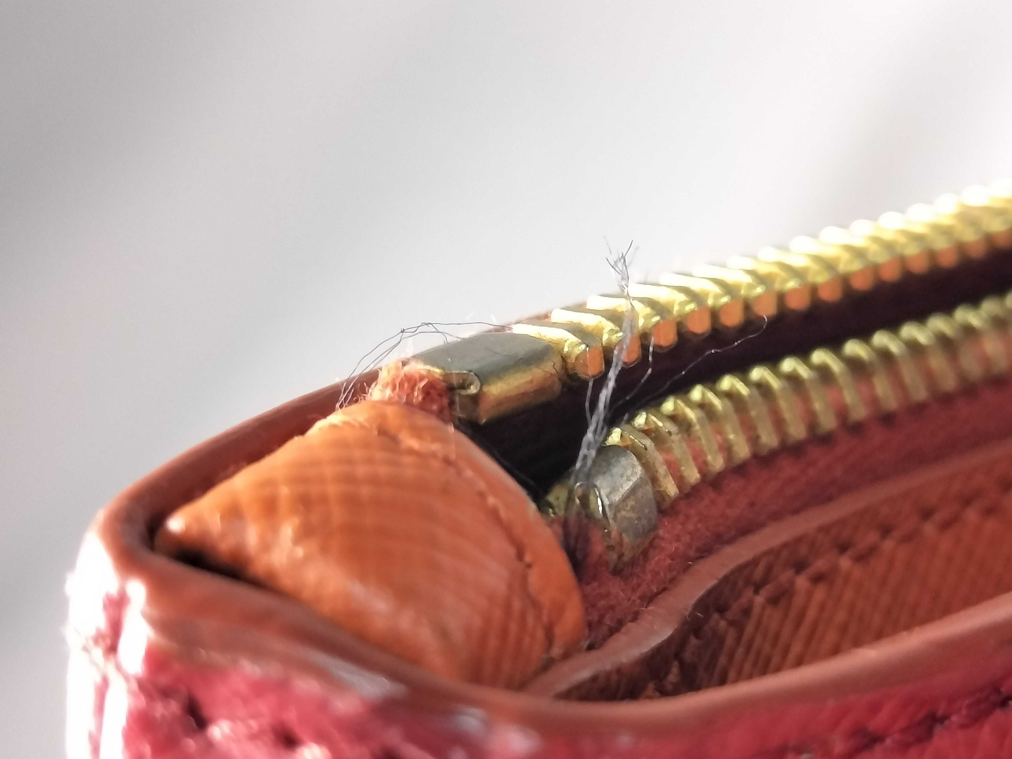 VN - Saffiano Galleria Leather 2-Way Handbag Orange x Red — view 13