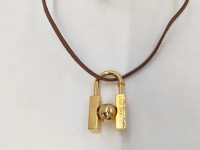 2001 Limited Edition/GP Necklace