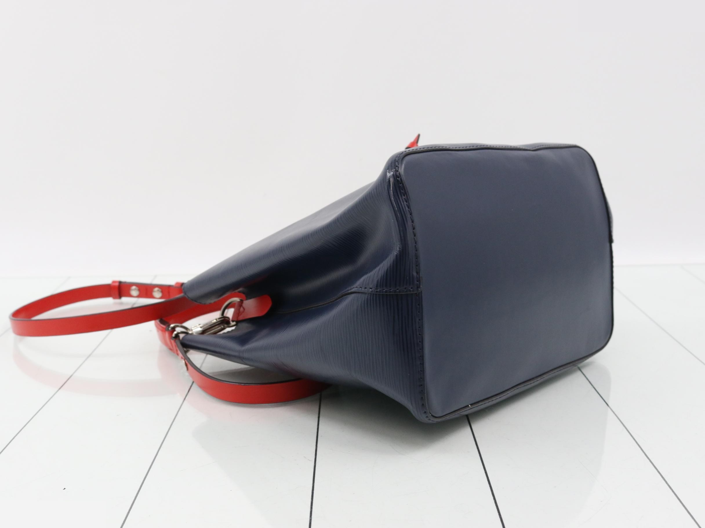 NeoNoe Indigo Blue 2-Way Shoulder/Handbag — view 5