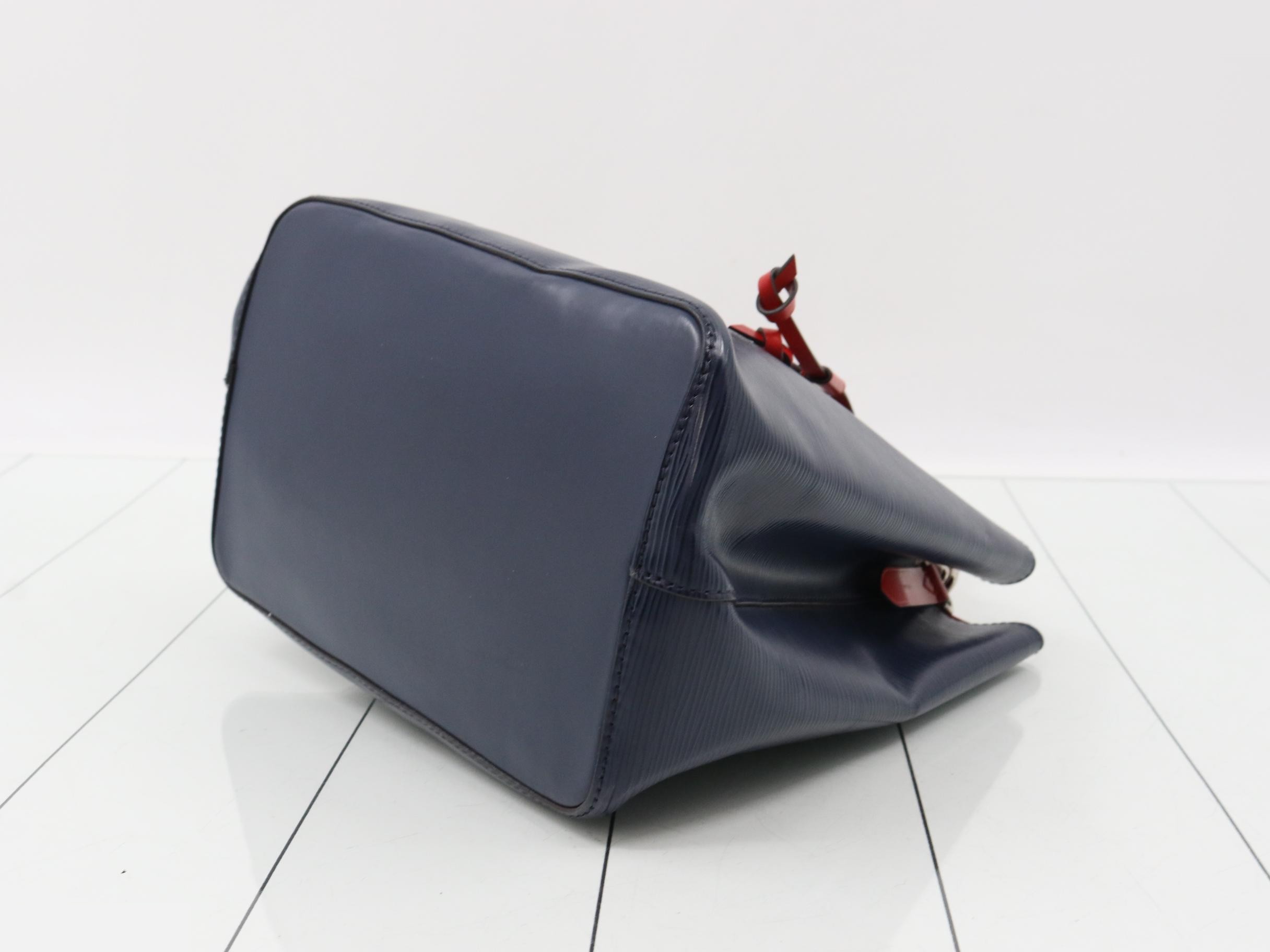NeoNoe Indigo Blue 2-Way Shoulder/Handbag — view 6