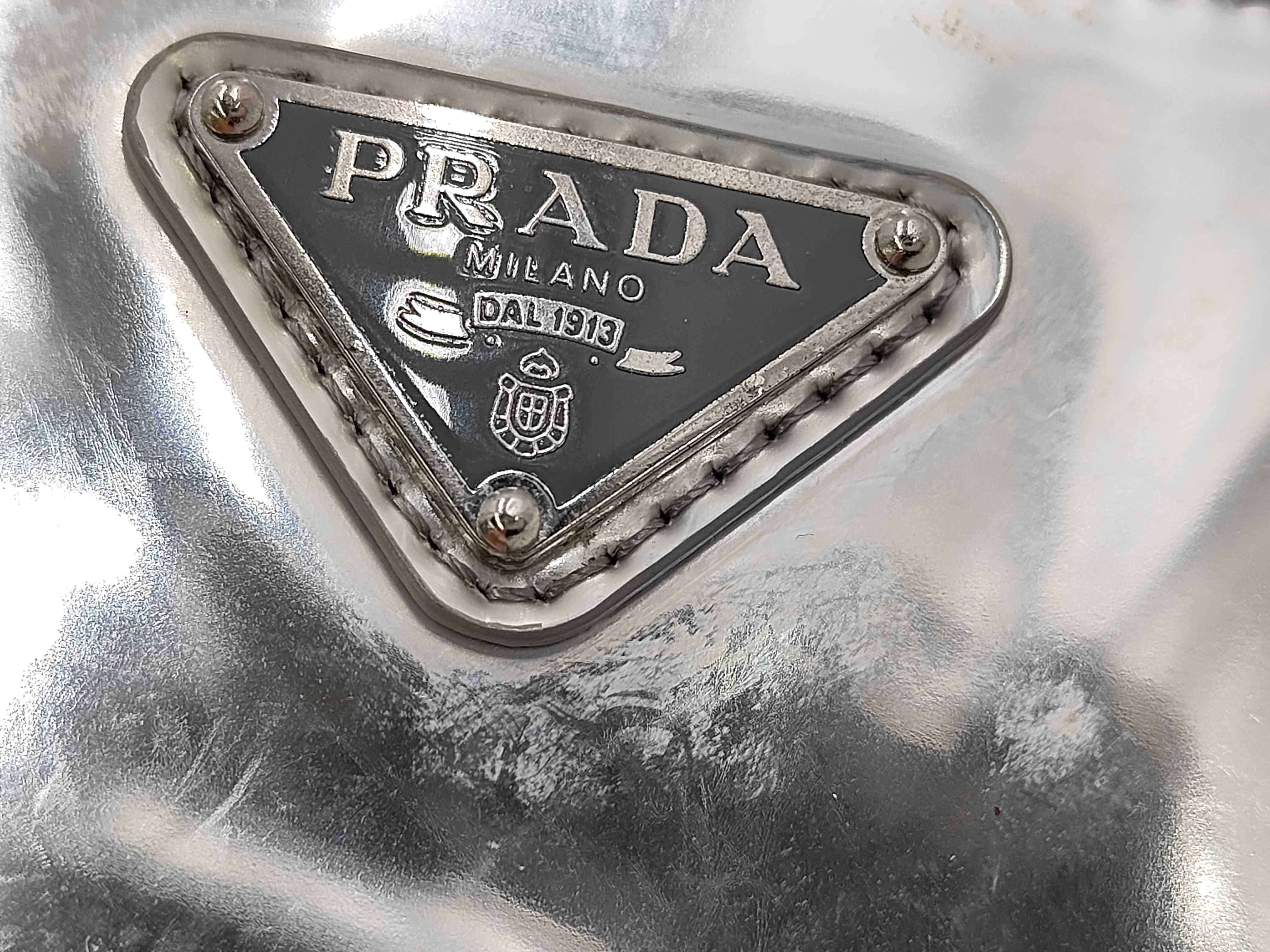 Triangle Logo Patent Silver Shoulder Bag — view 11