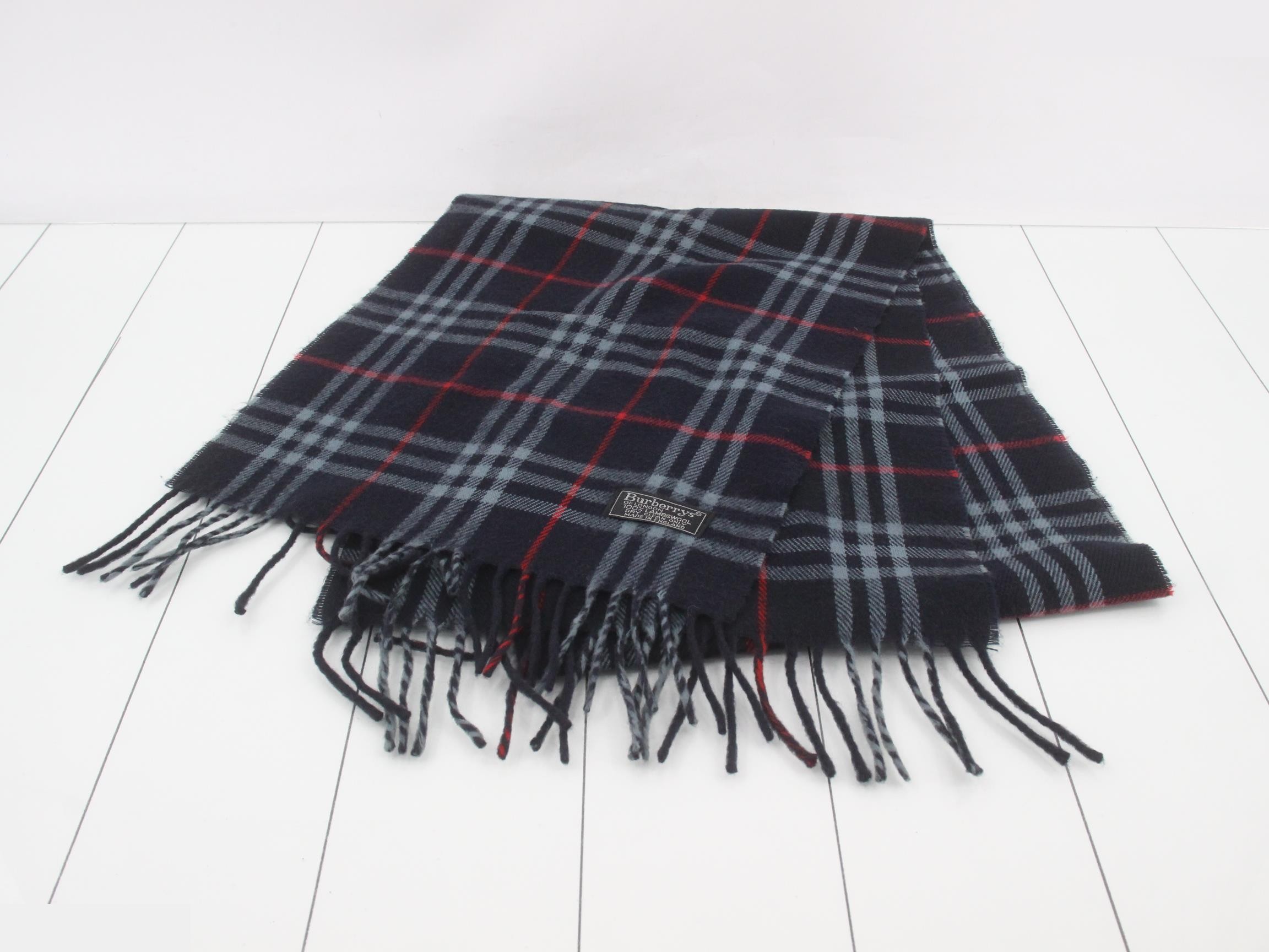 Nova Check Scarf, Navy — view 2