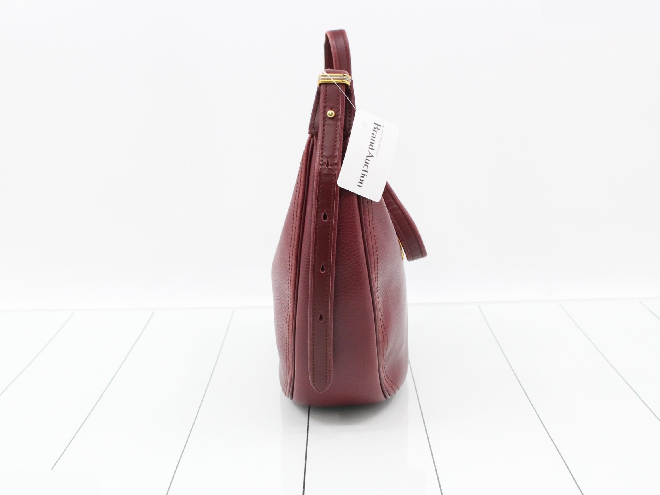Must Line (Bag) - Shoulder Bag — view 4