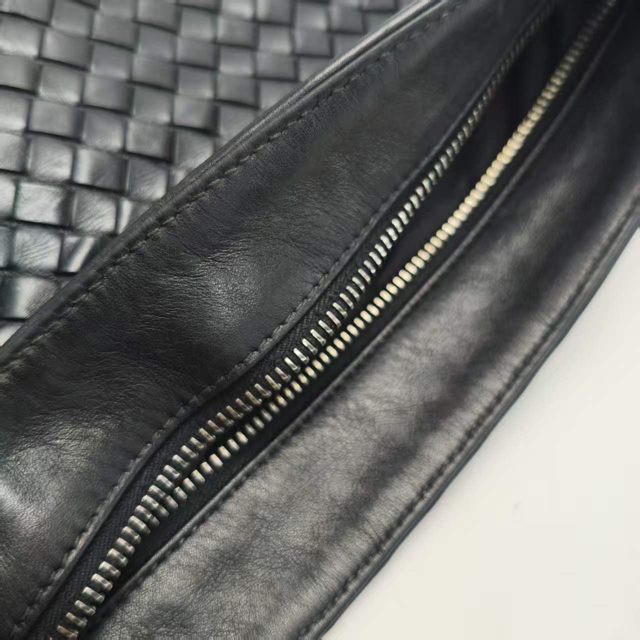 【*Shipped from: China*】BOTTEGA VENETA Leather Shoulder Bag — view 8
