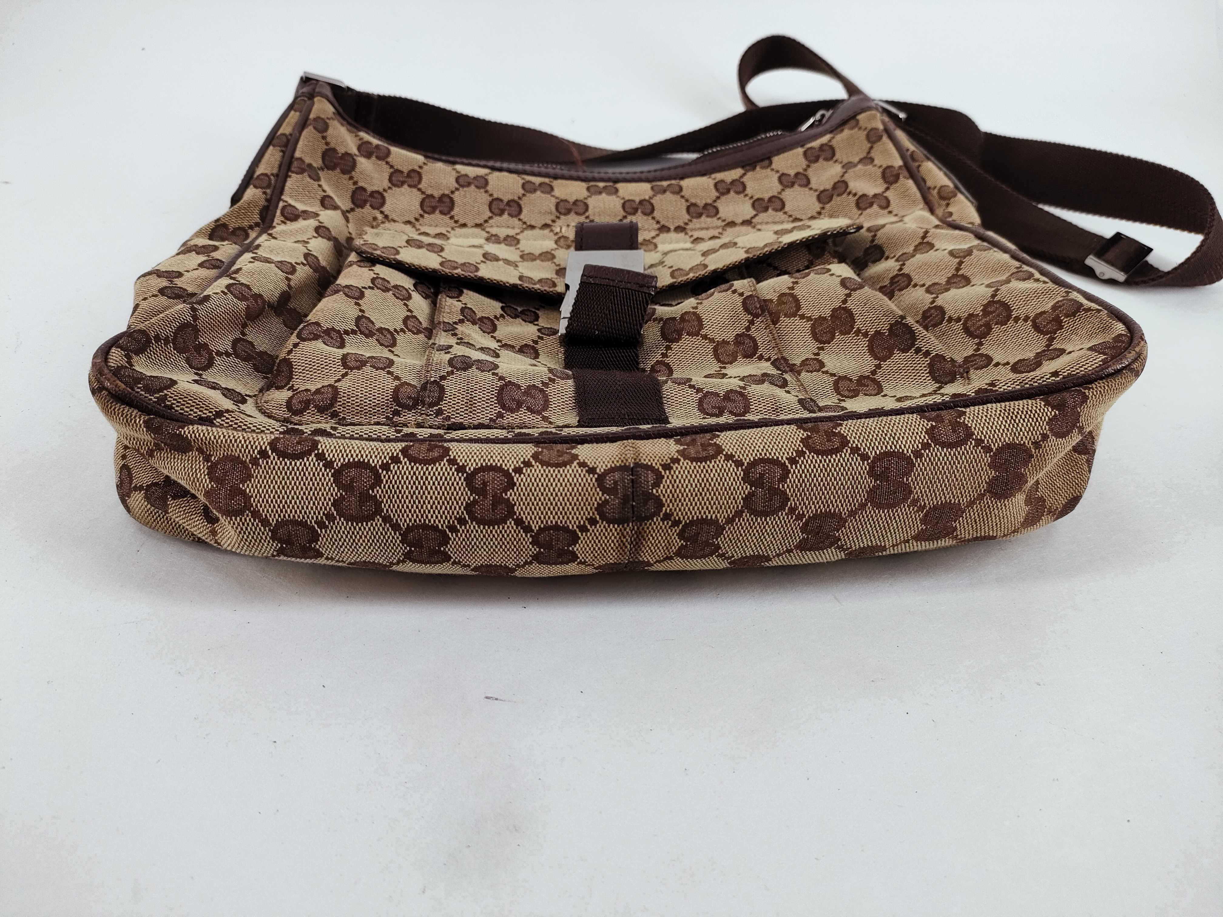 GG Canvas Shoulder Bag 131211214397 — view 7