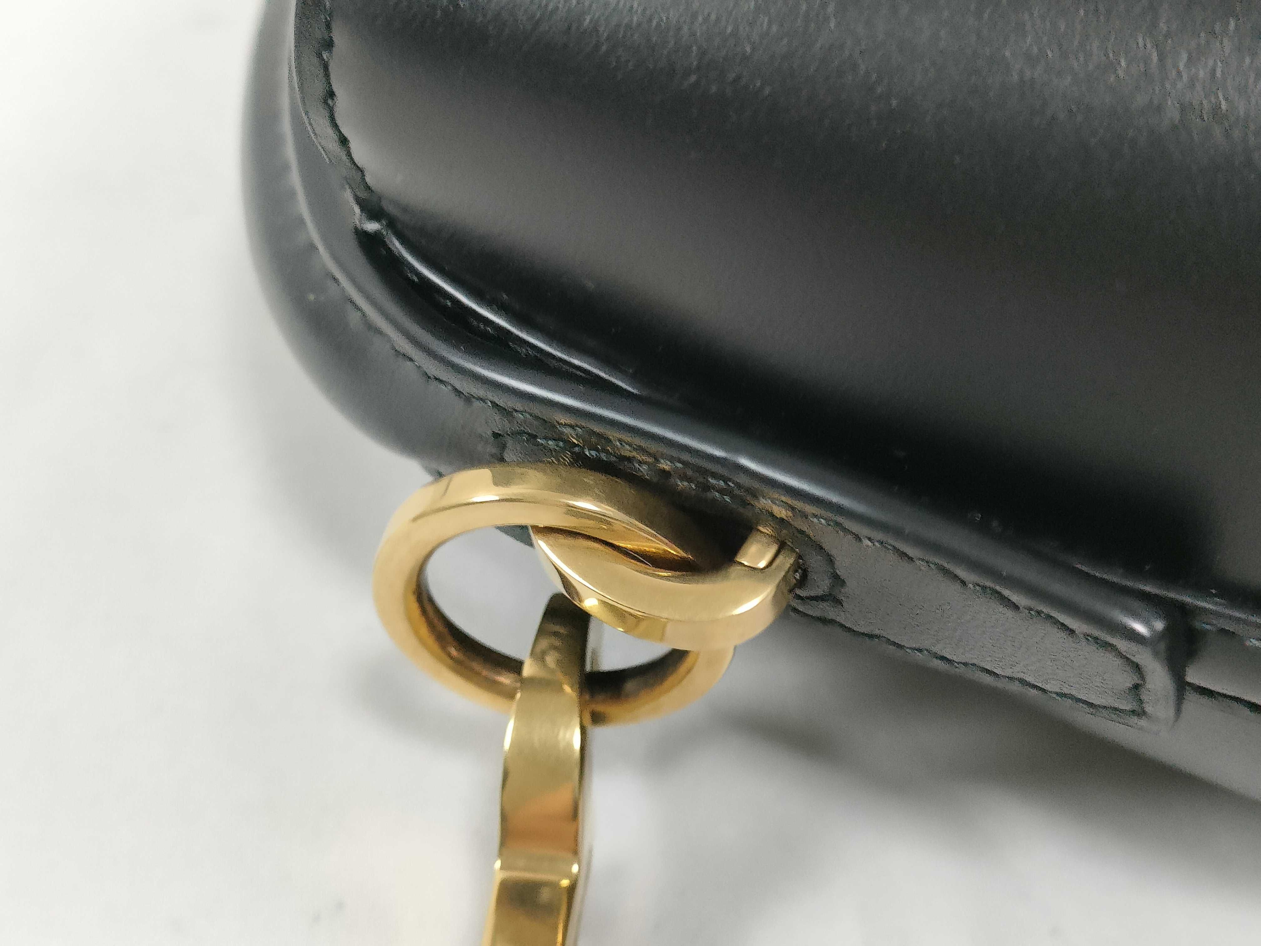 Bucket Bag LE17 Leather Black Handbag — view 5