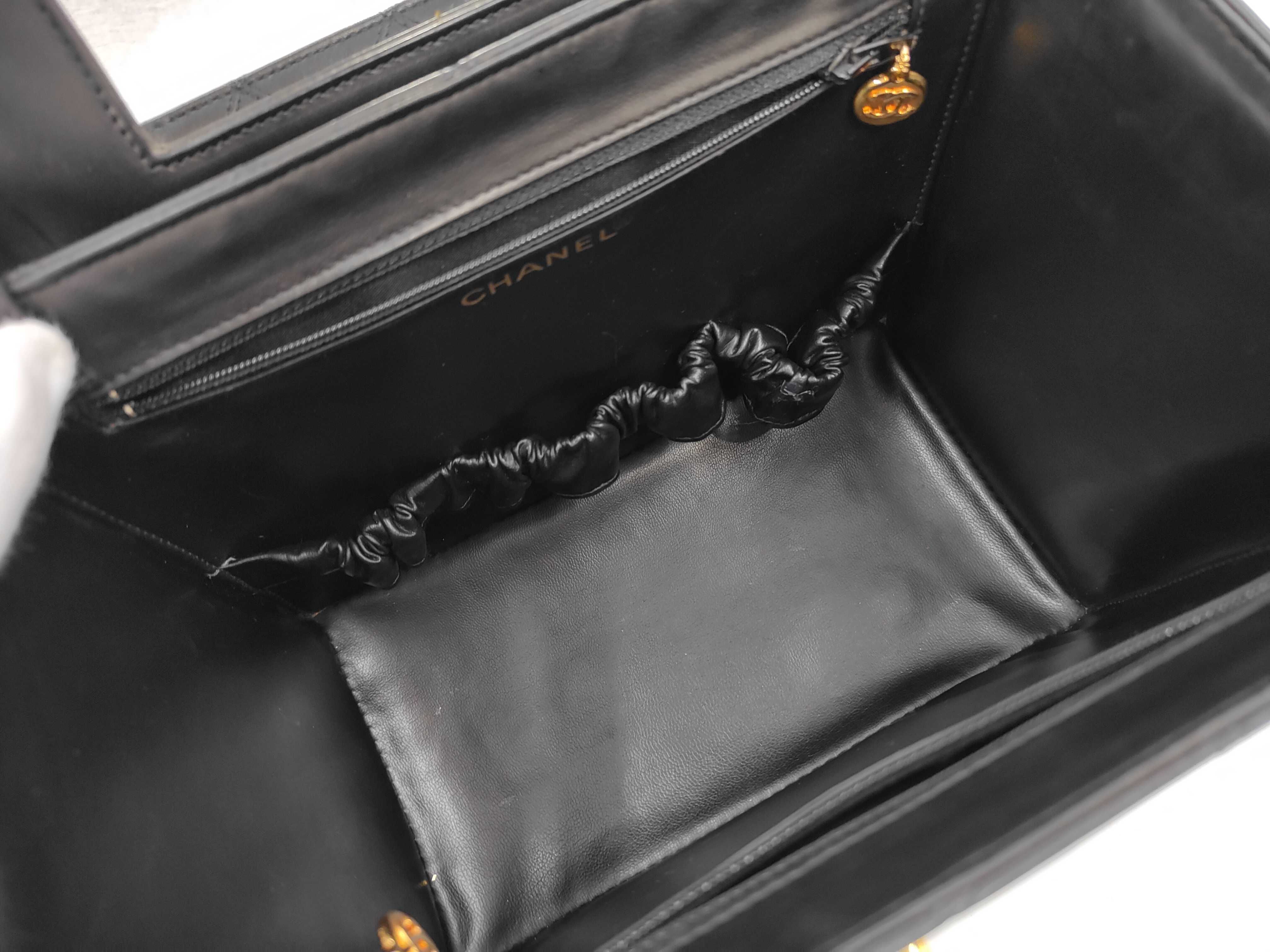 Lambskin Handbag, Turnlock, 2877938, Vanity Bag — view 9