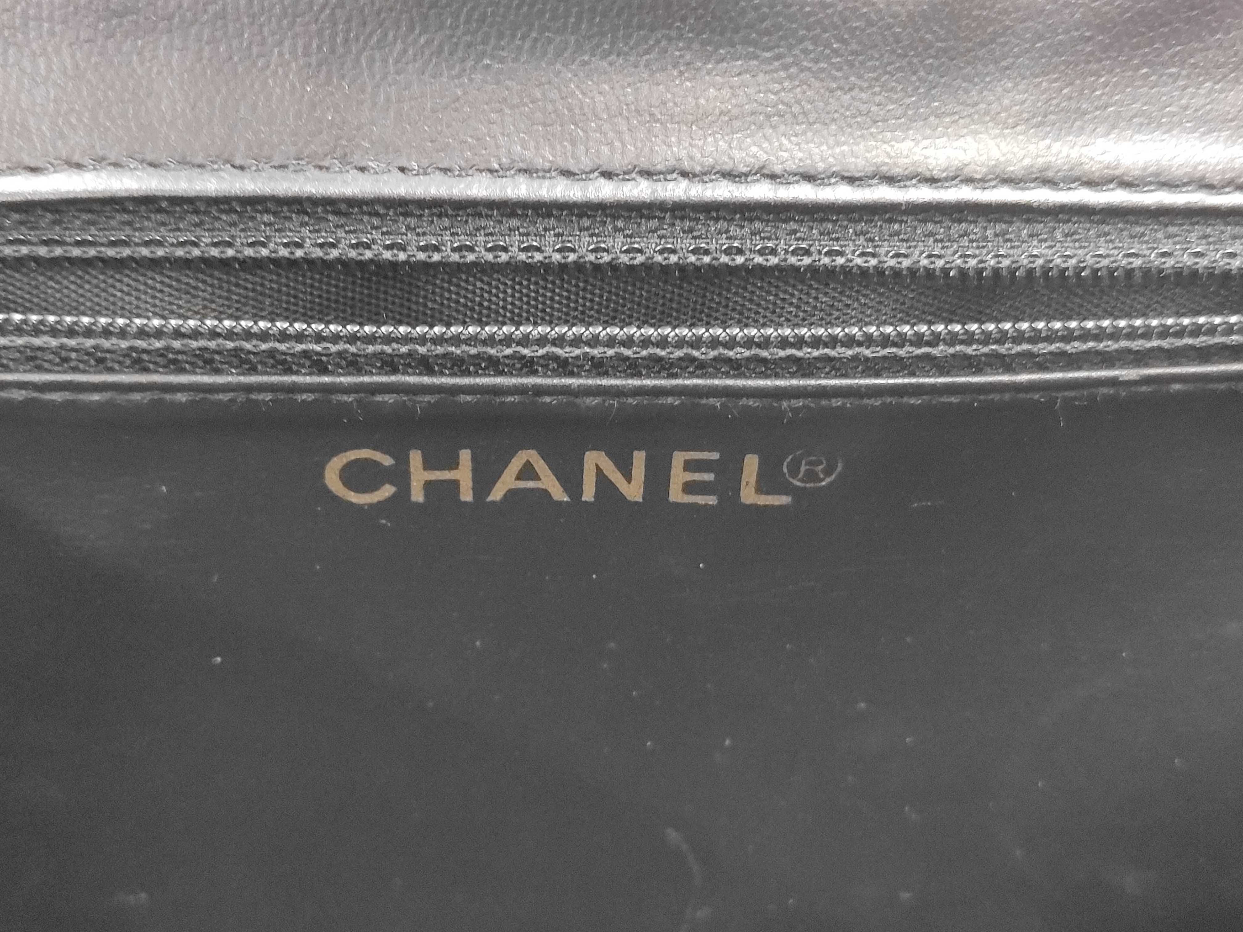 Lambskin Handbag, Turnlock, 2877938, Vanity Bag — view 10