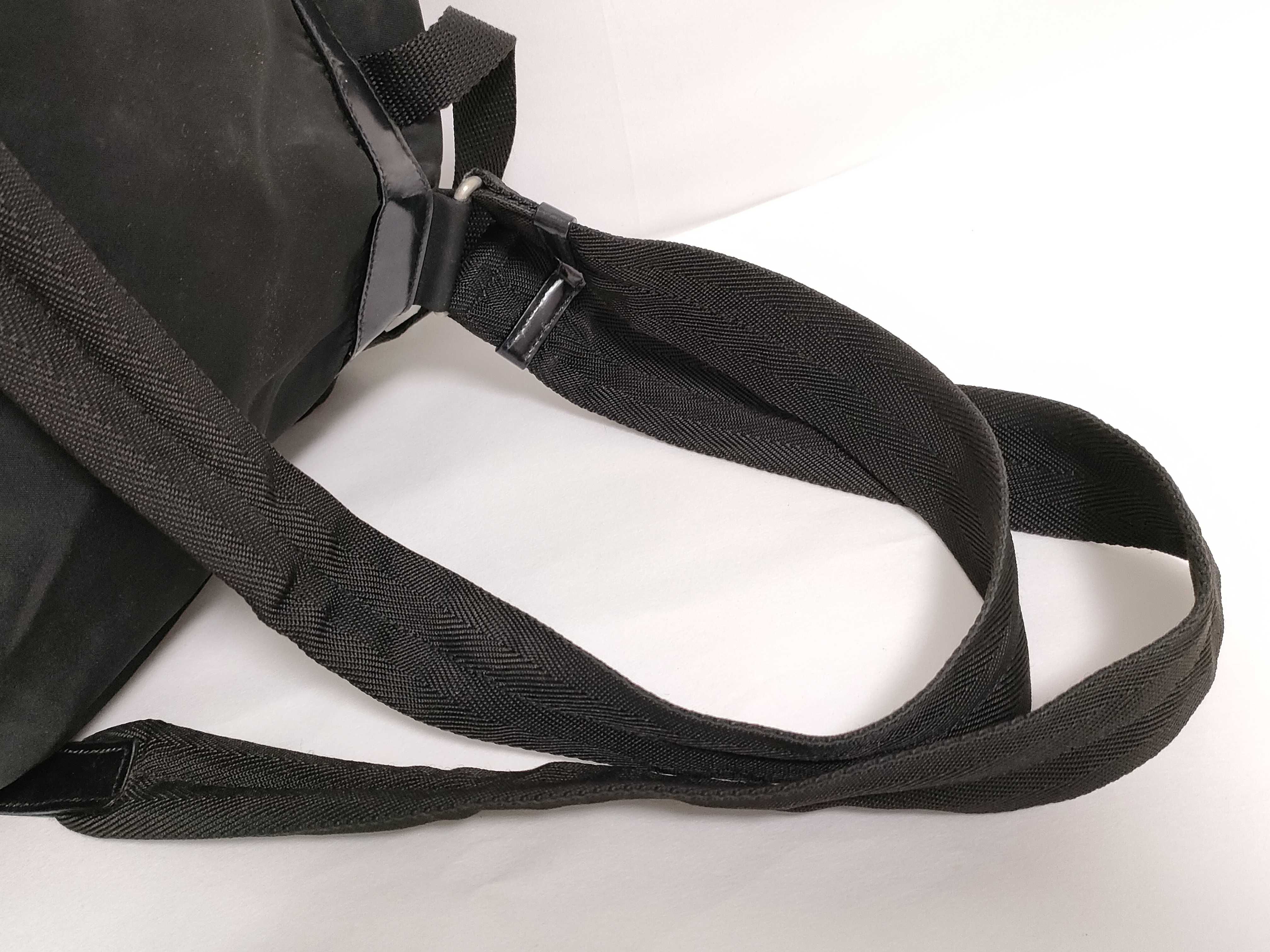 nylon backpack with triangular logo. — view 3